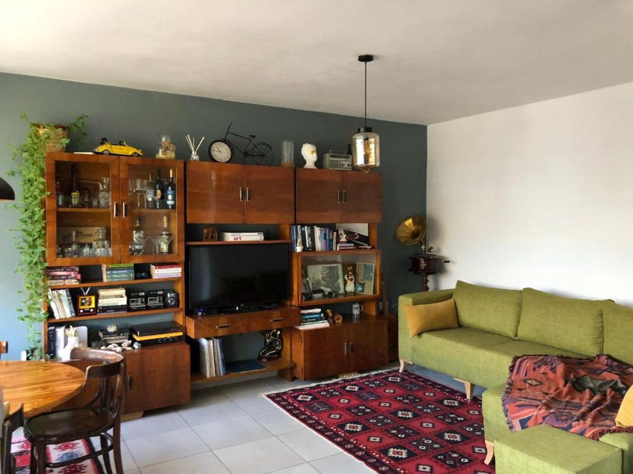 Midcentury modern 1 bedroom apartment in Tirana