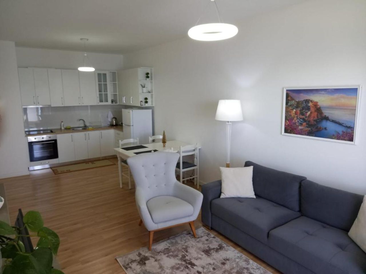 Hermes Apartment