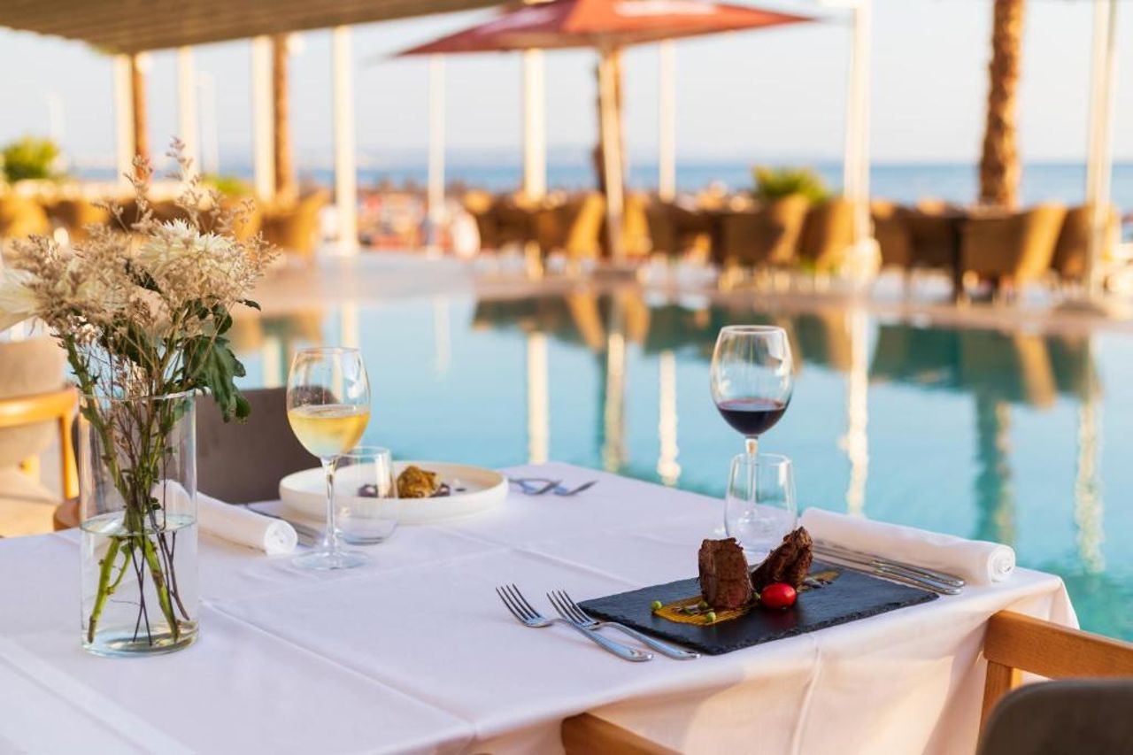 AMR Hotel - Durres