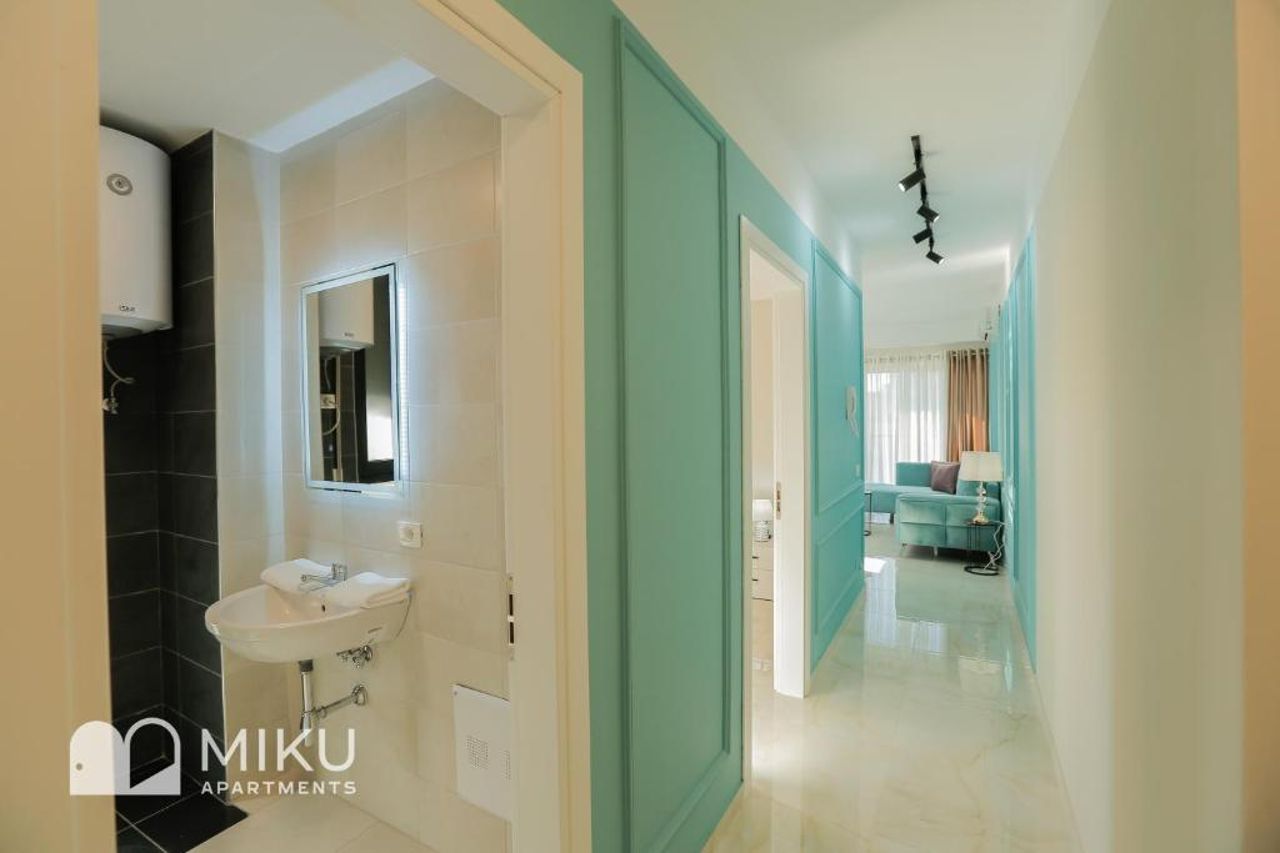 Miku Apartment - Bright 1 Bedroom Apartment At Olympic Residence