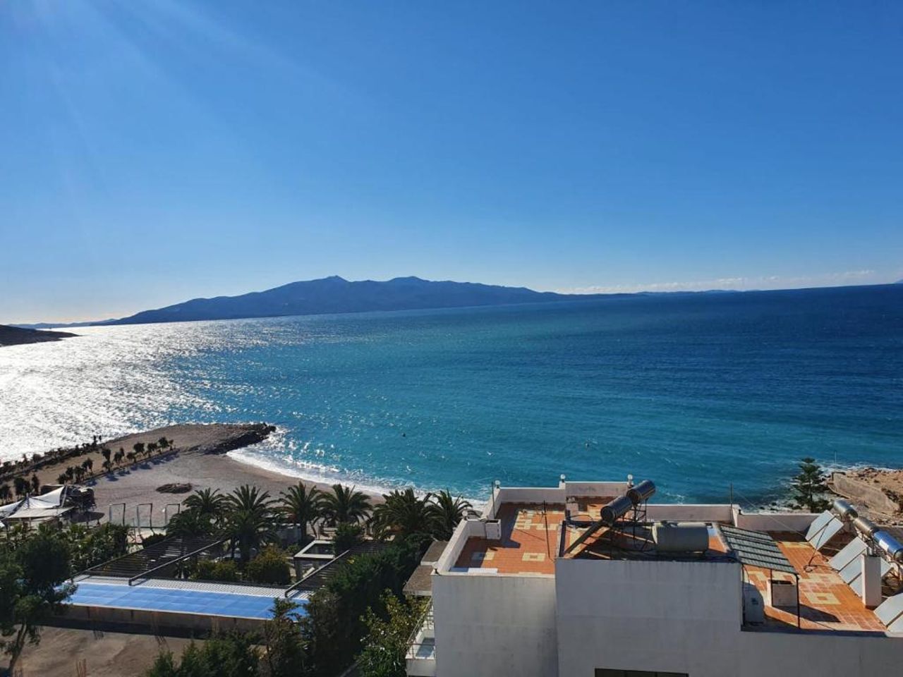 Seawave Hotel
