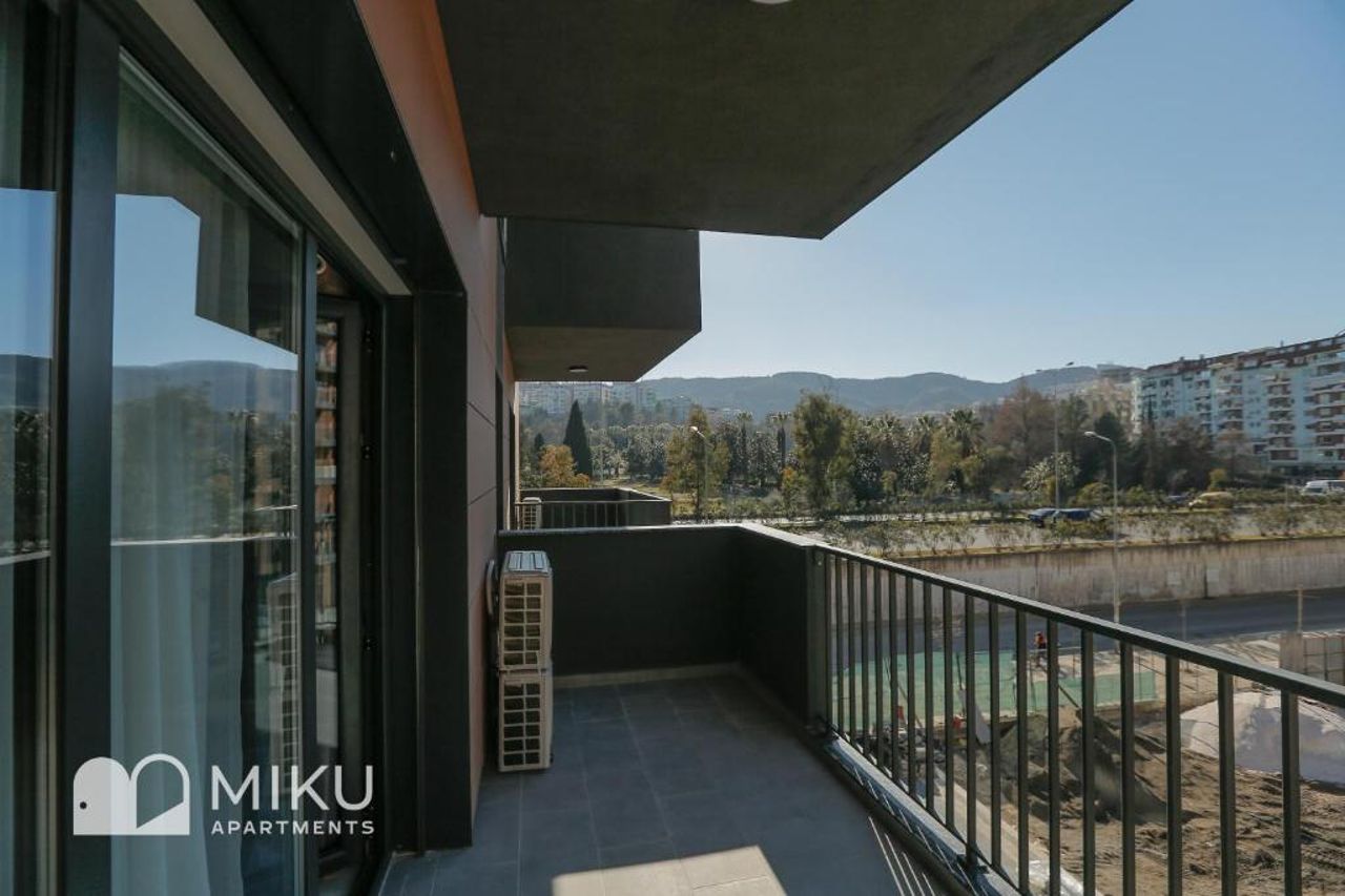 Miku Apartment-Elegant 1BD Apartment At Olympic Residence