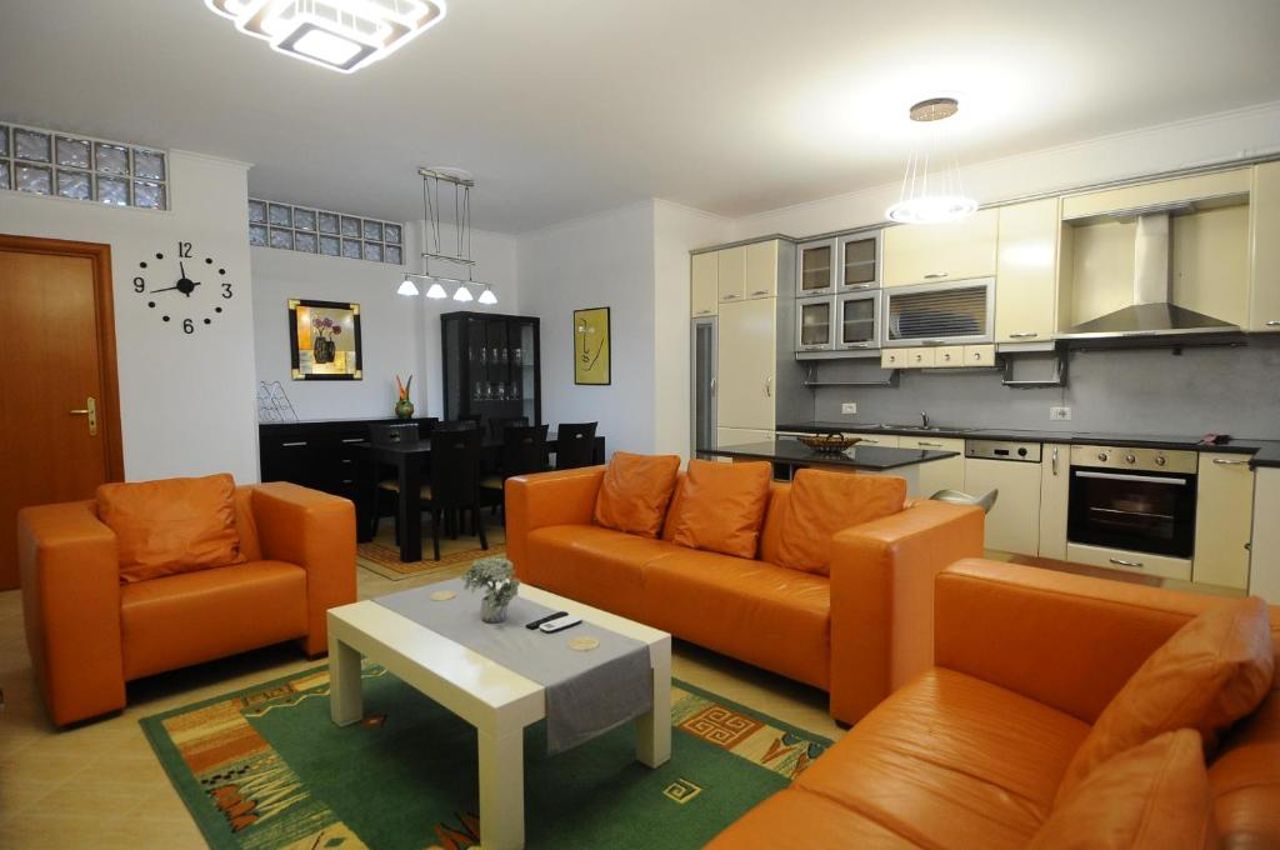 Center Tirana Apartment