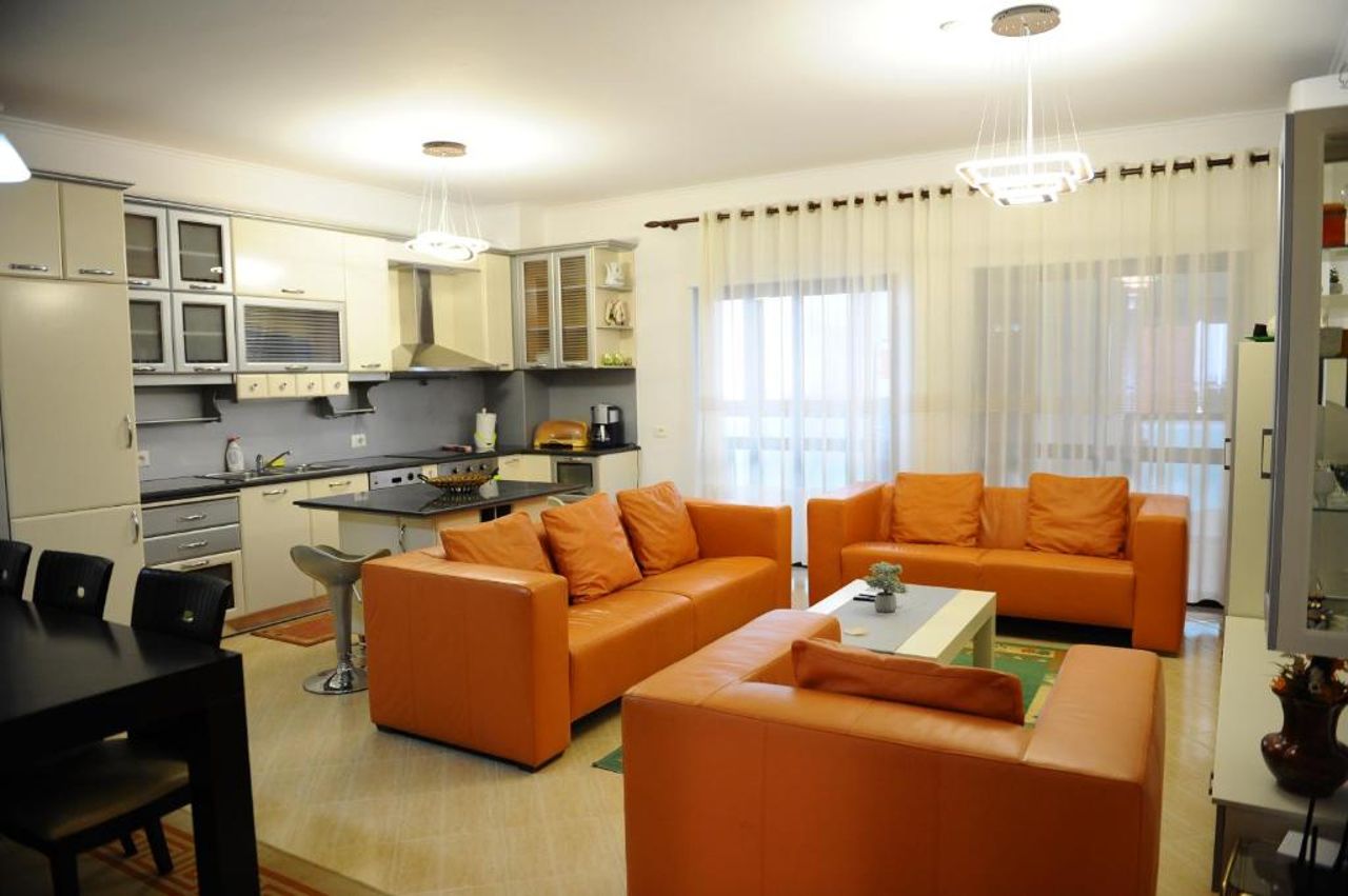 Center Tirana Apartment