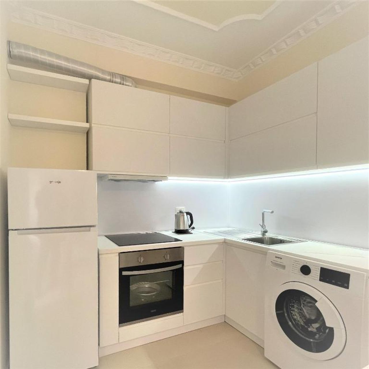 Studio apartment by sea