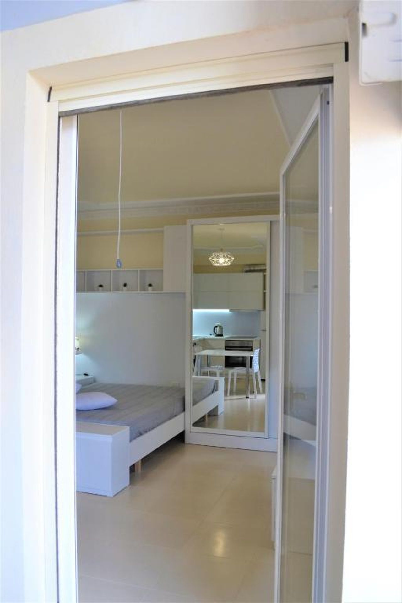 Studio apartment by sea