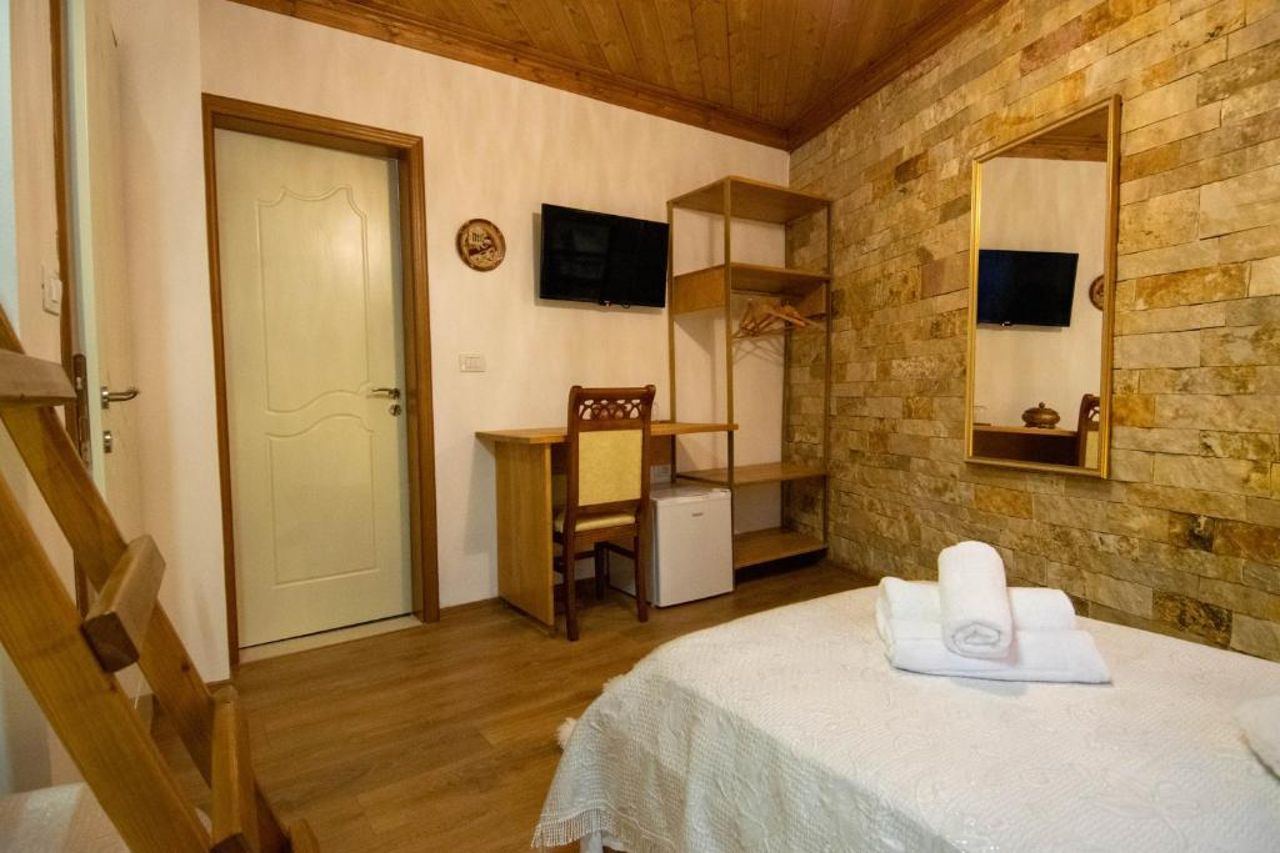 Te Kalaja Rooms