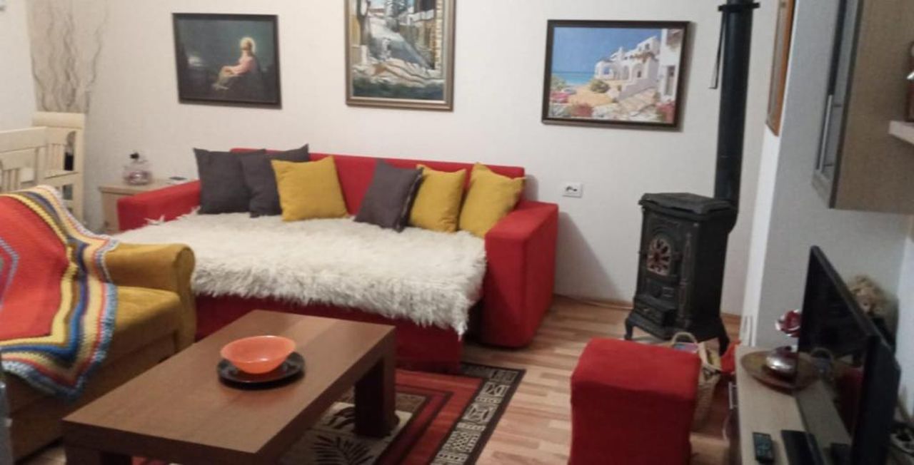 Petro apartment KORCE