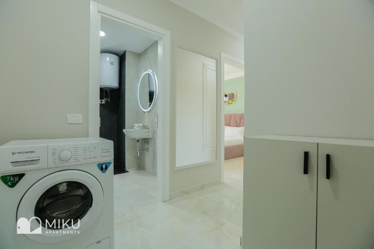 Miku Apartment - Lovely 1 Bedroom Spectacular View