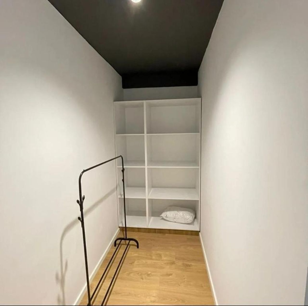 The Enomis Apartment