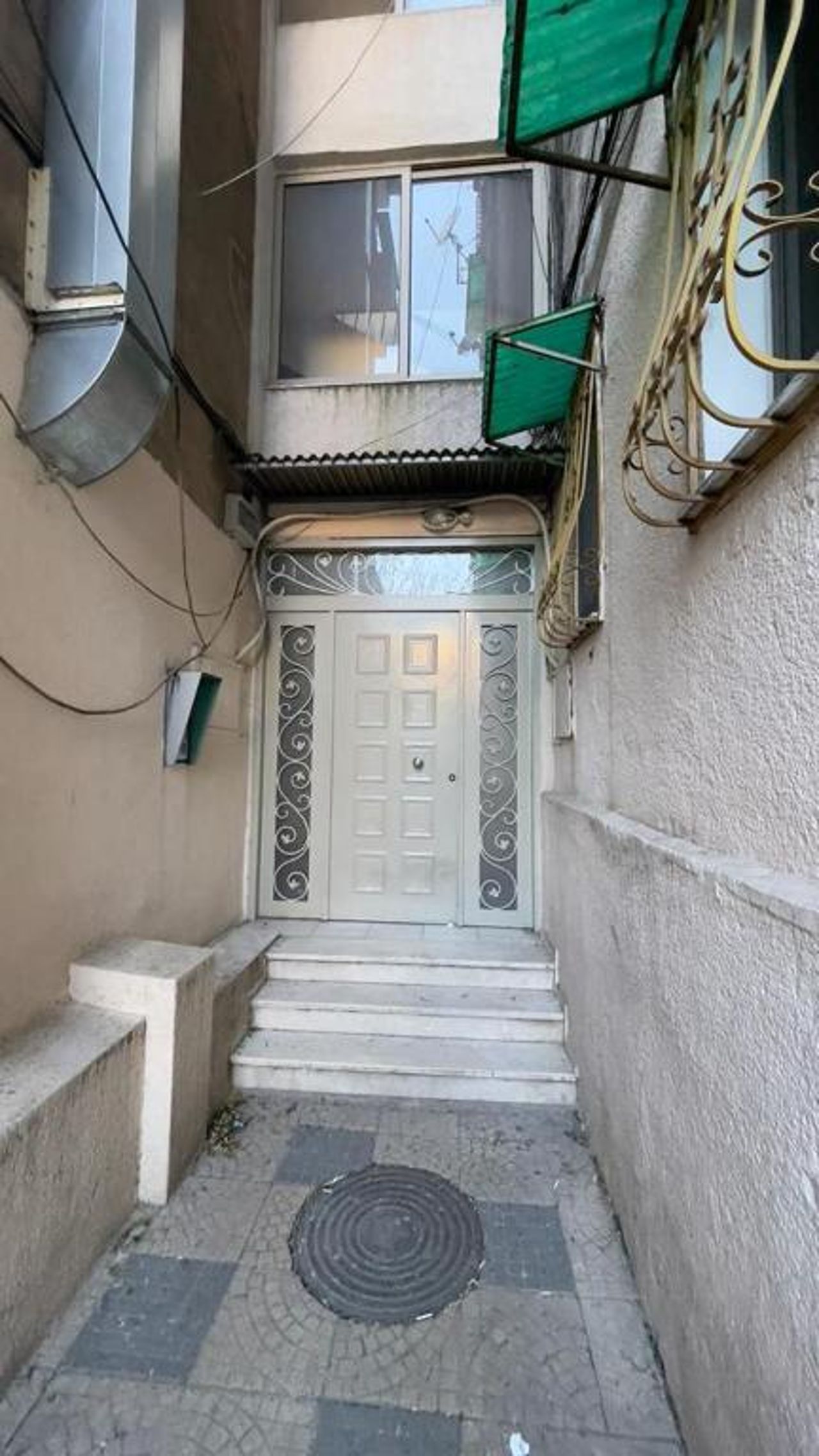 Bala Apartment