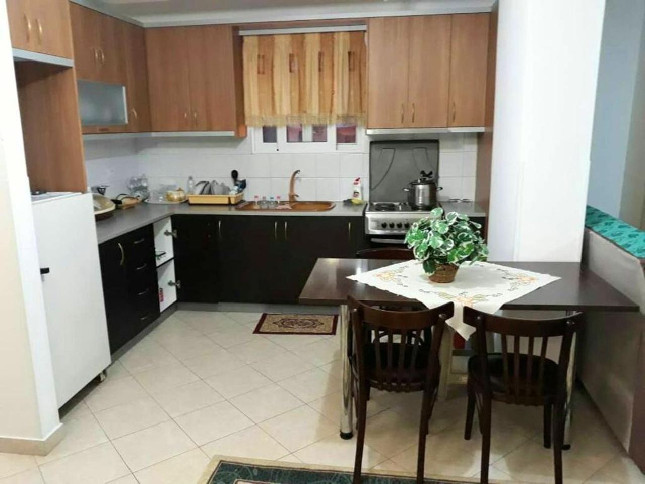 2 bedrooms appartement at Sarande 100 m away from the beach with balcony and wifi