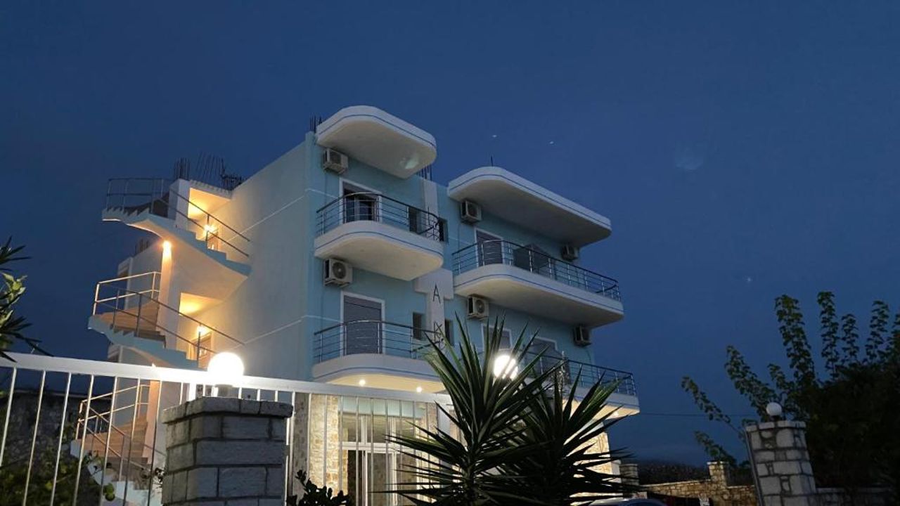 Vila Llaka