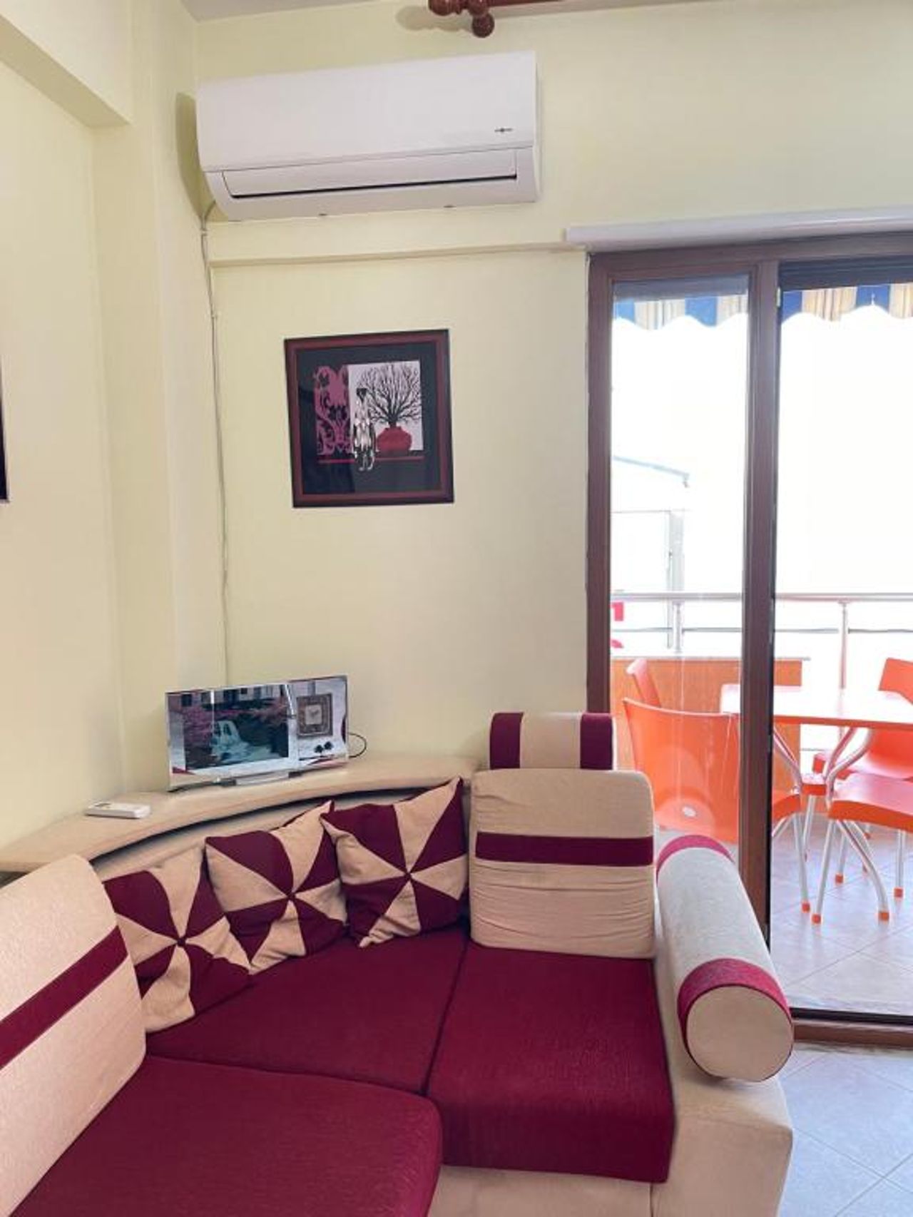 Sea view apartment/beach/city center/WiFi