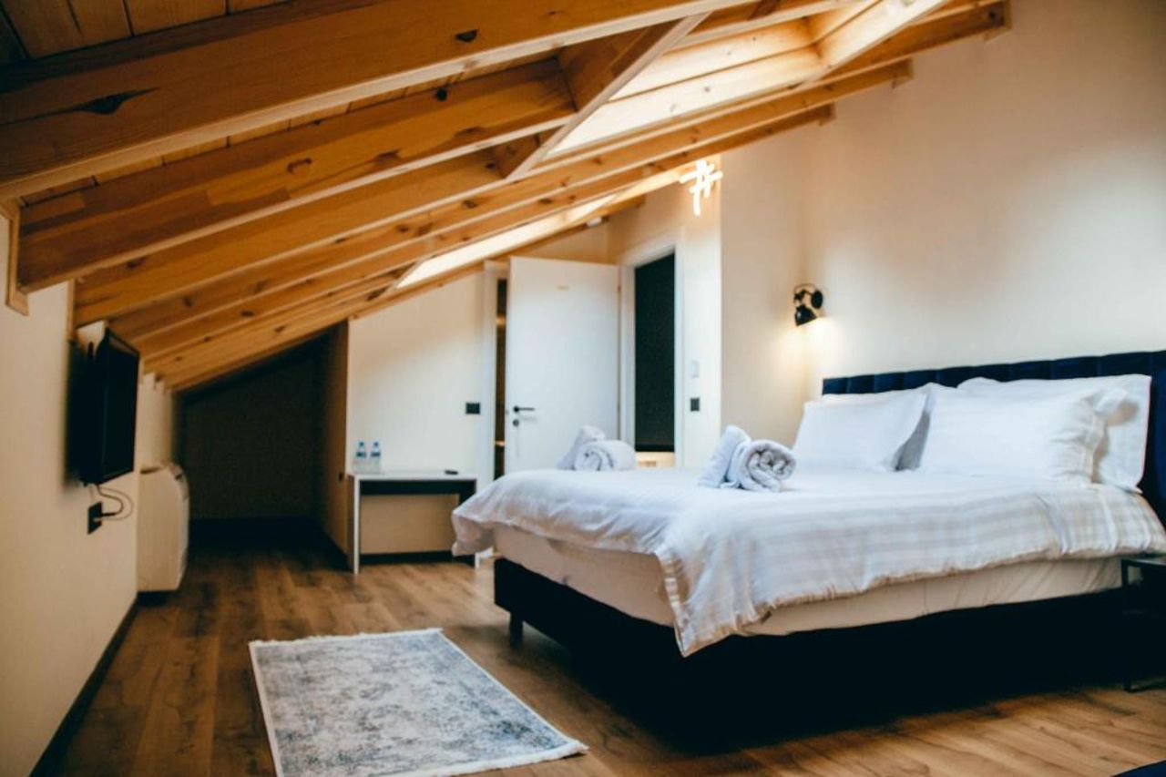 Hotel Triart