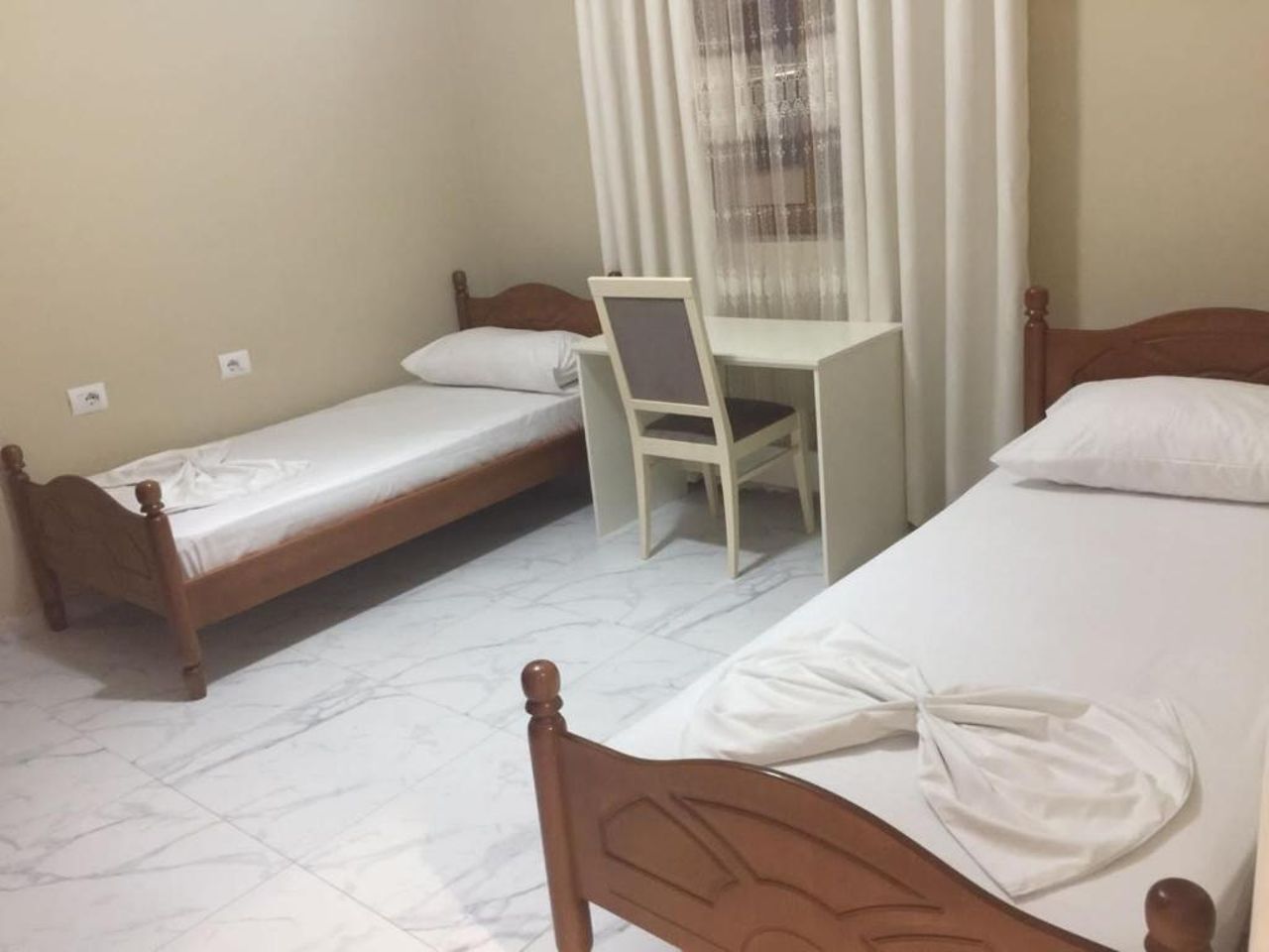 Apartment Ermona Resuli