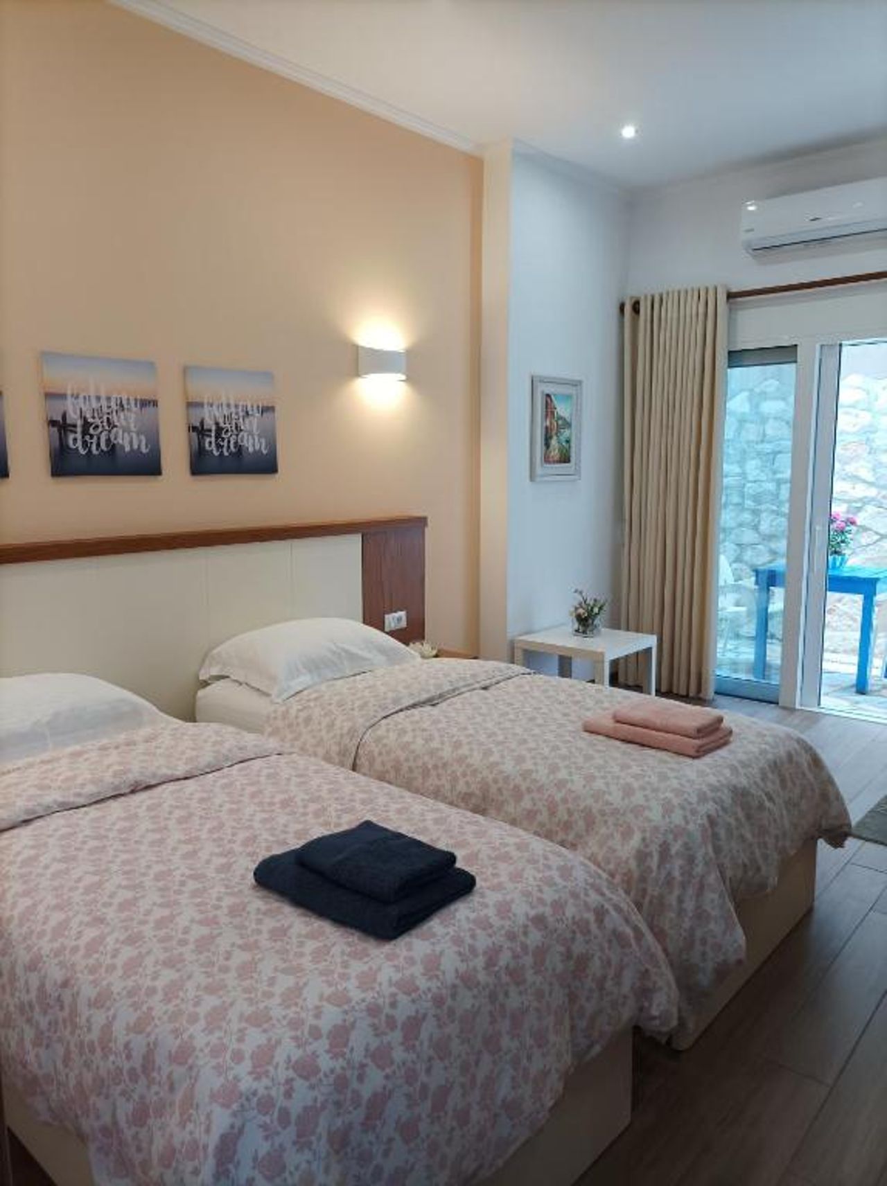 sofia's cozy rooms