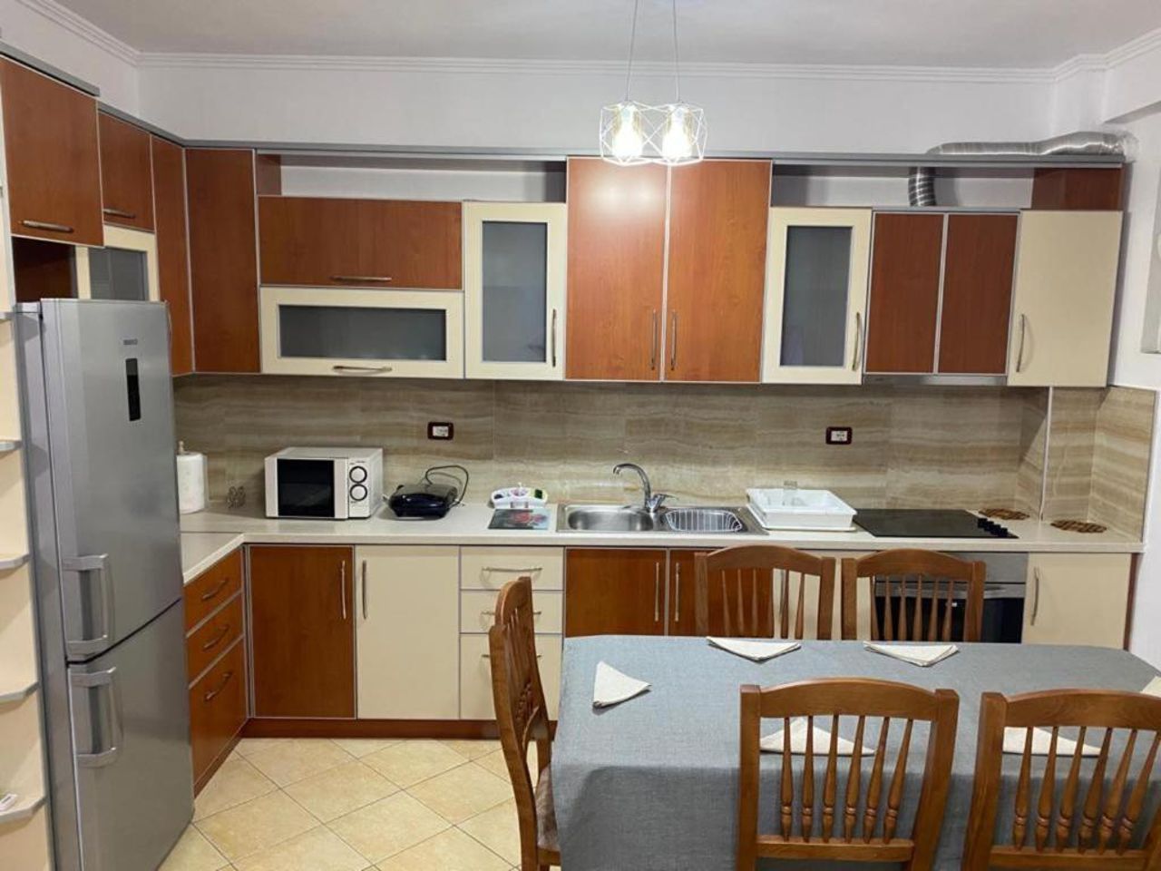 Kamberi Apartment