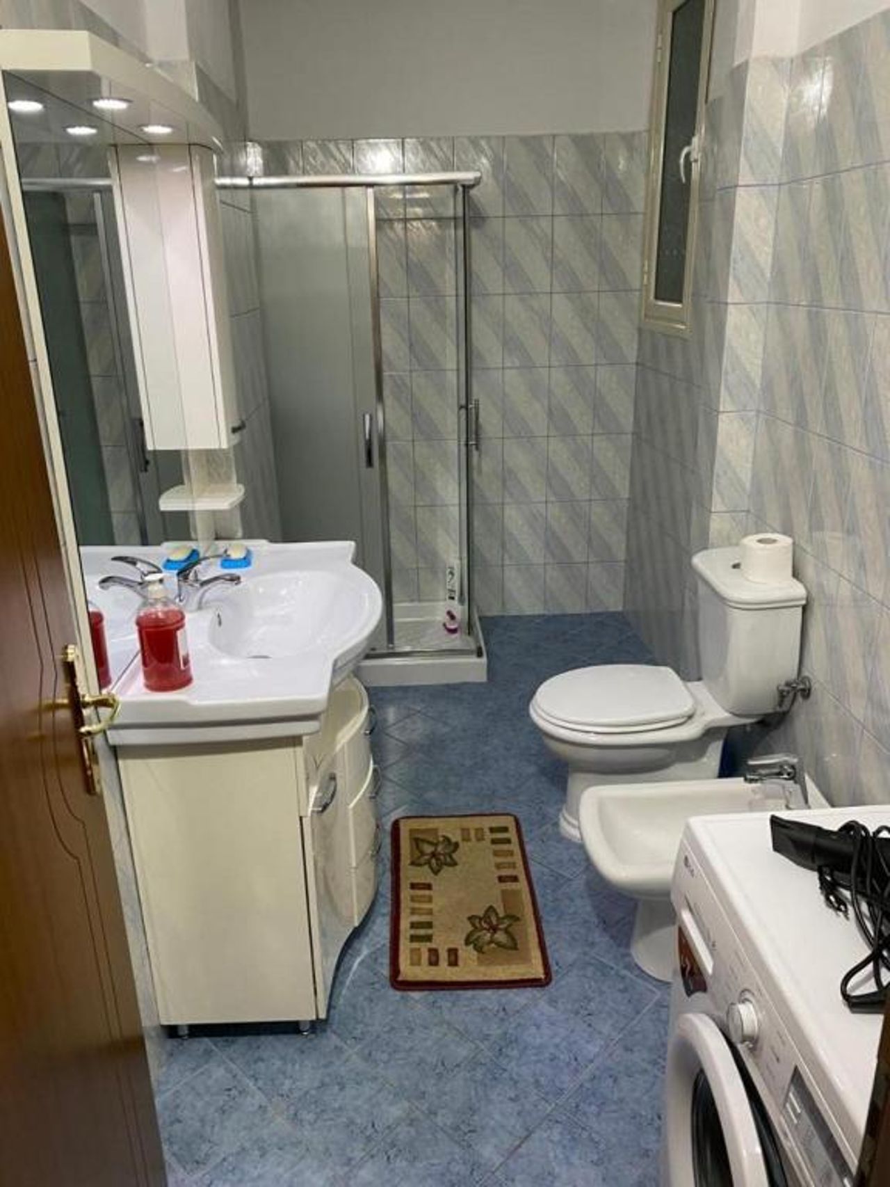 Kamberi Apartment