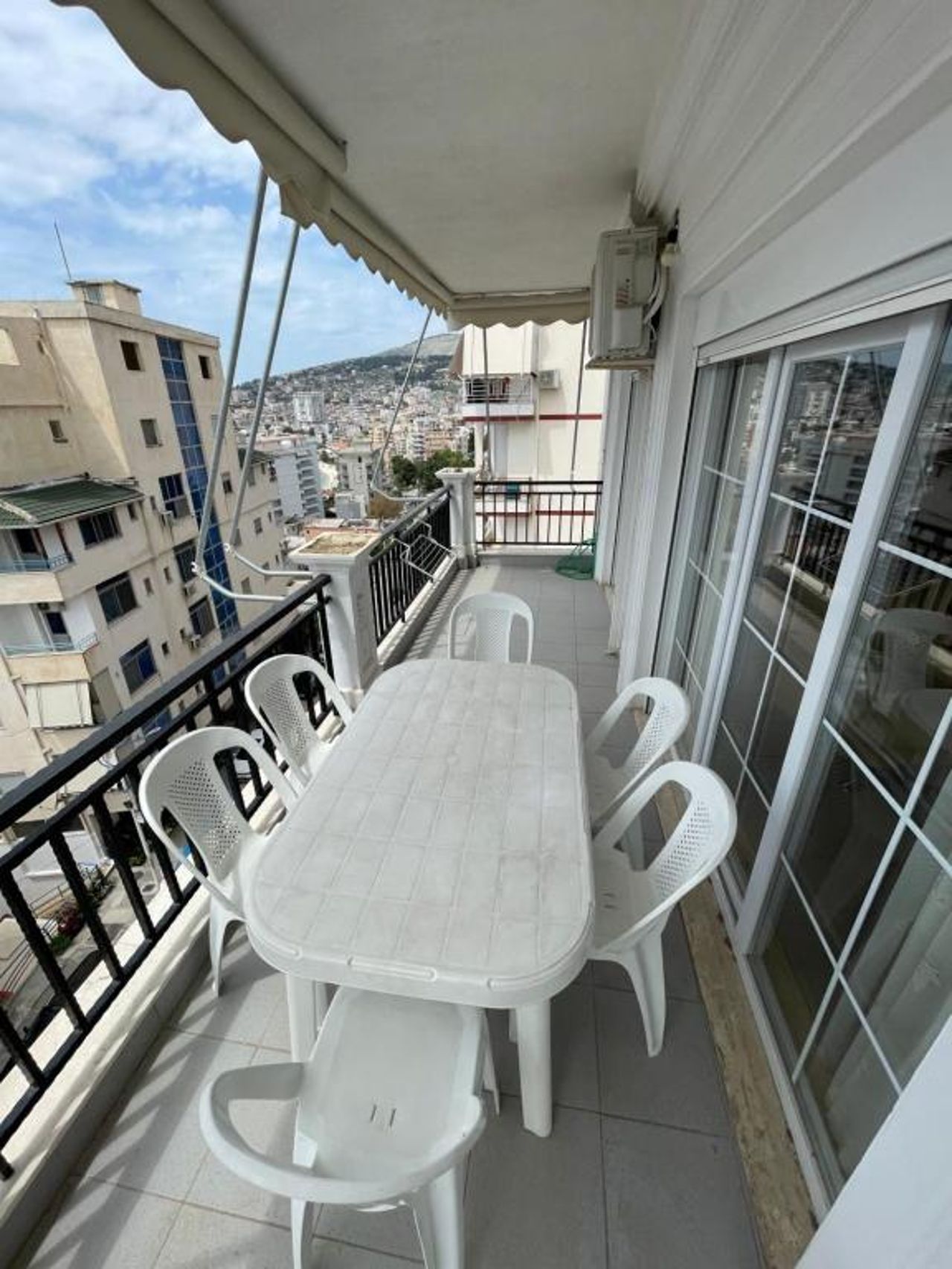 Flower Apartment Sarande