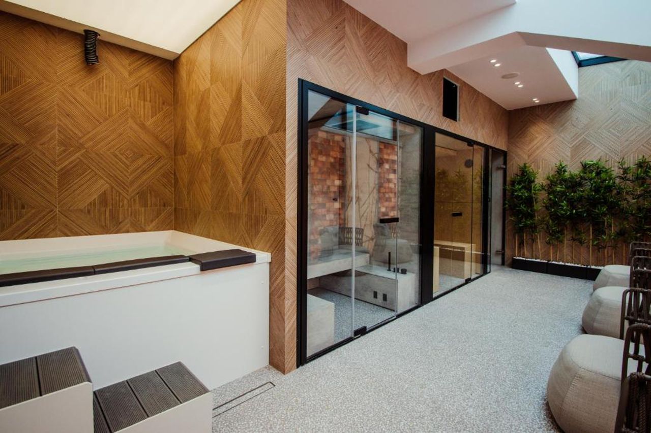 The Crown Boutique Hotel & SPA