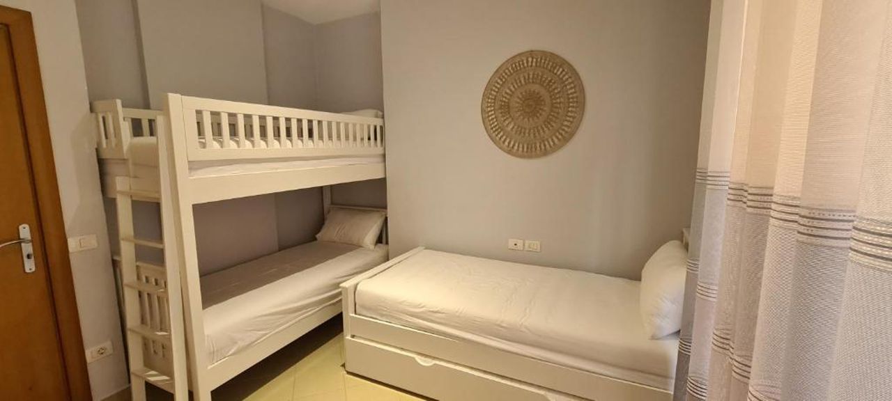 Family Apartment in Golem