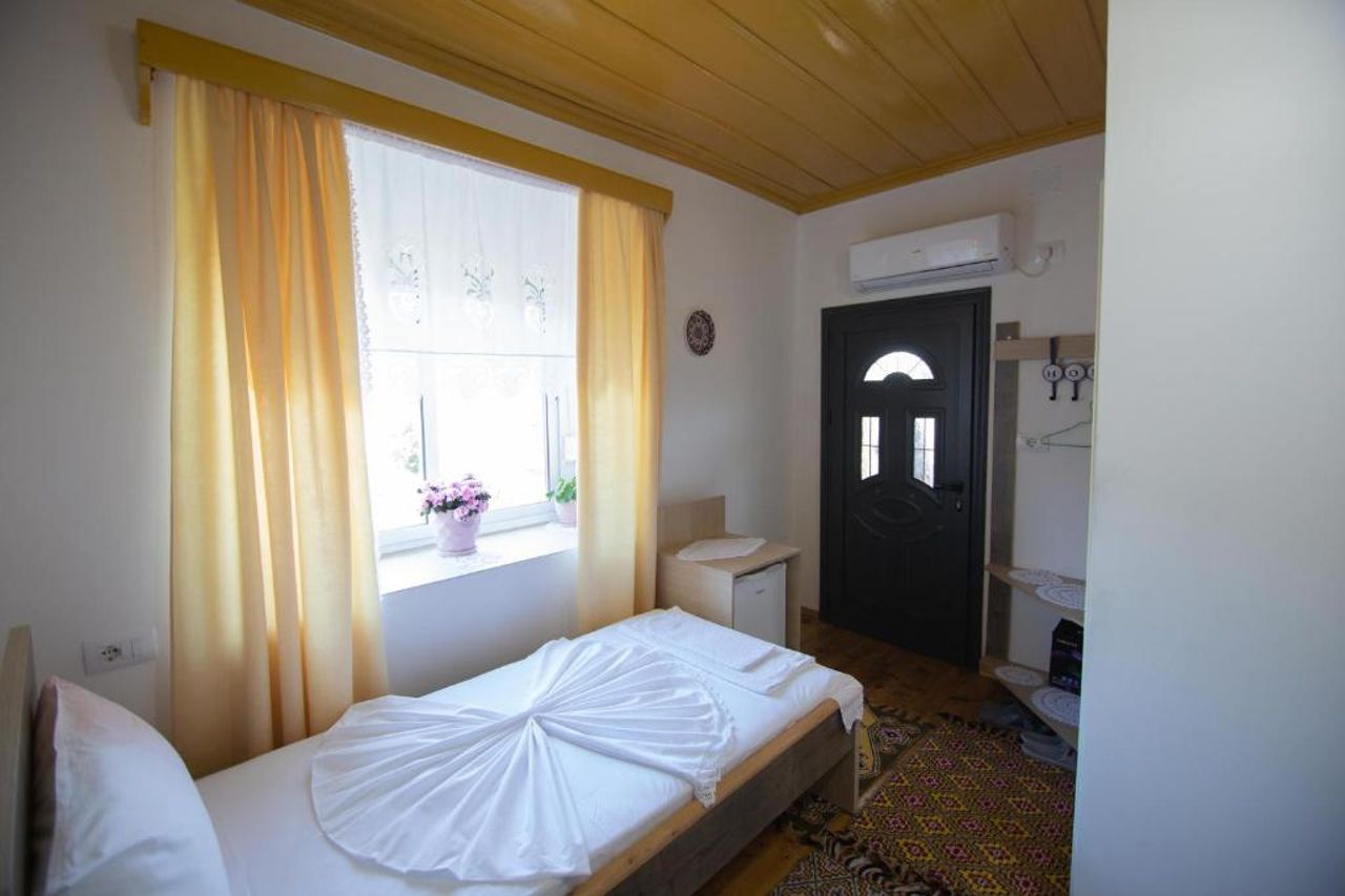 The Mosaic House - Shtepia me Mozaik