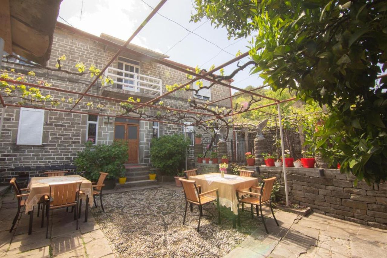 The Mosaic House - Shtepia me Mozaik