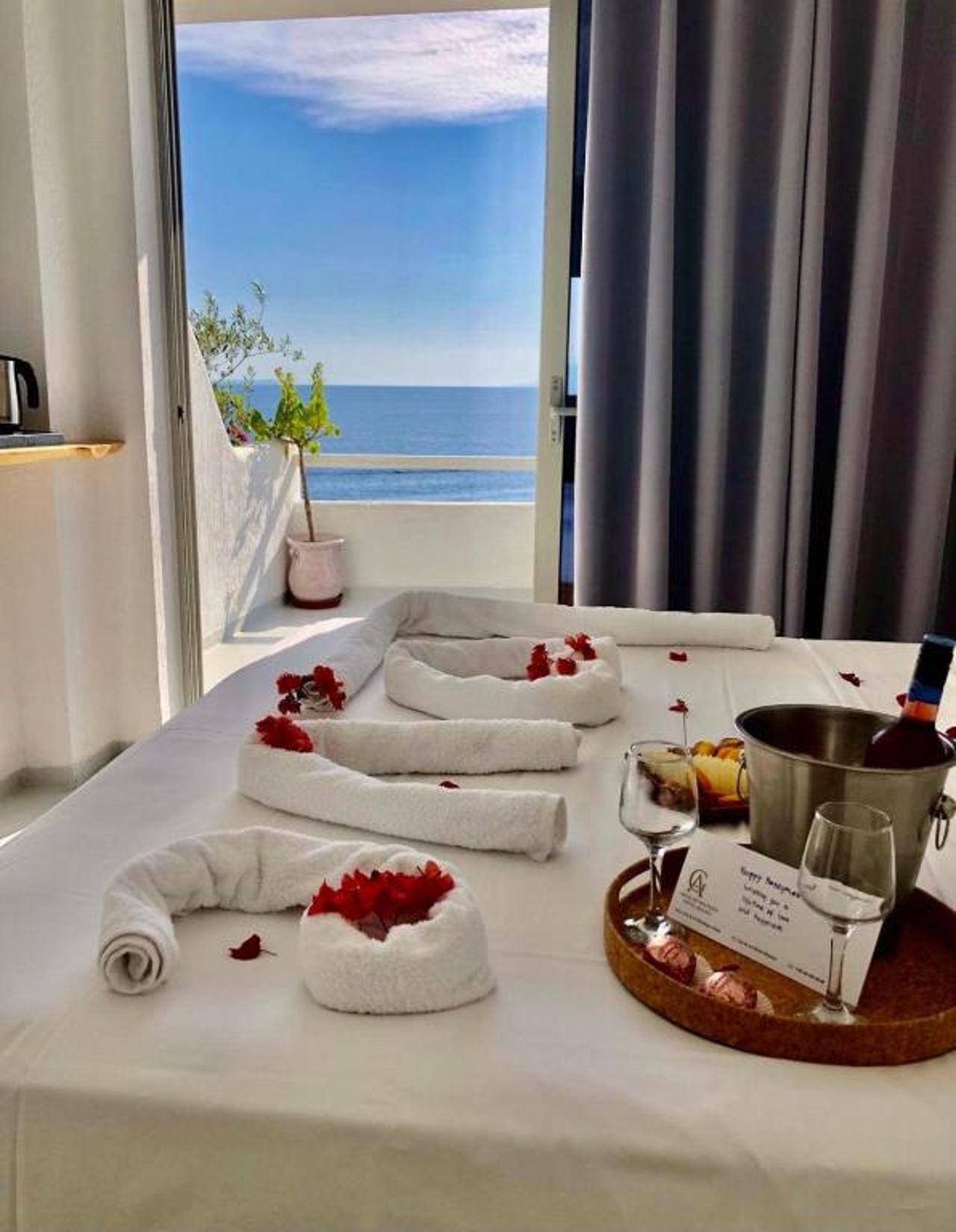 Geo & Art Boutique Hotel Himara