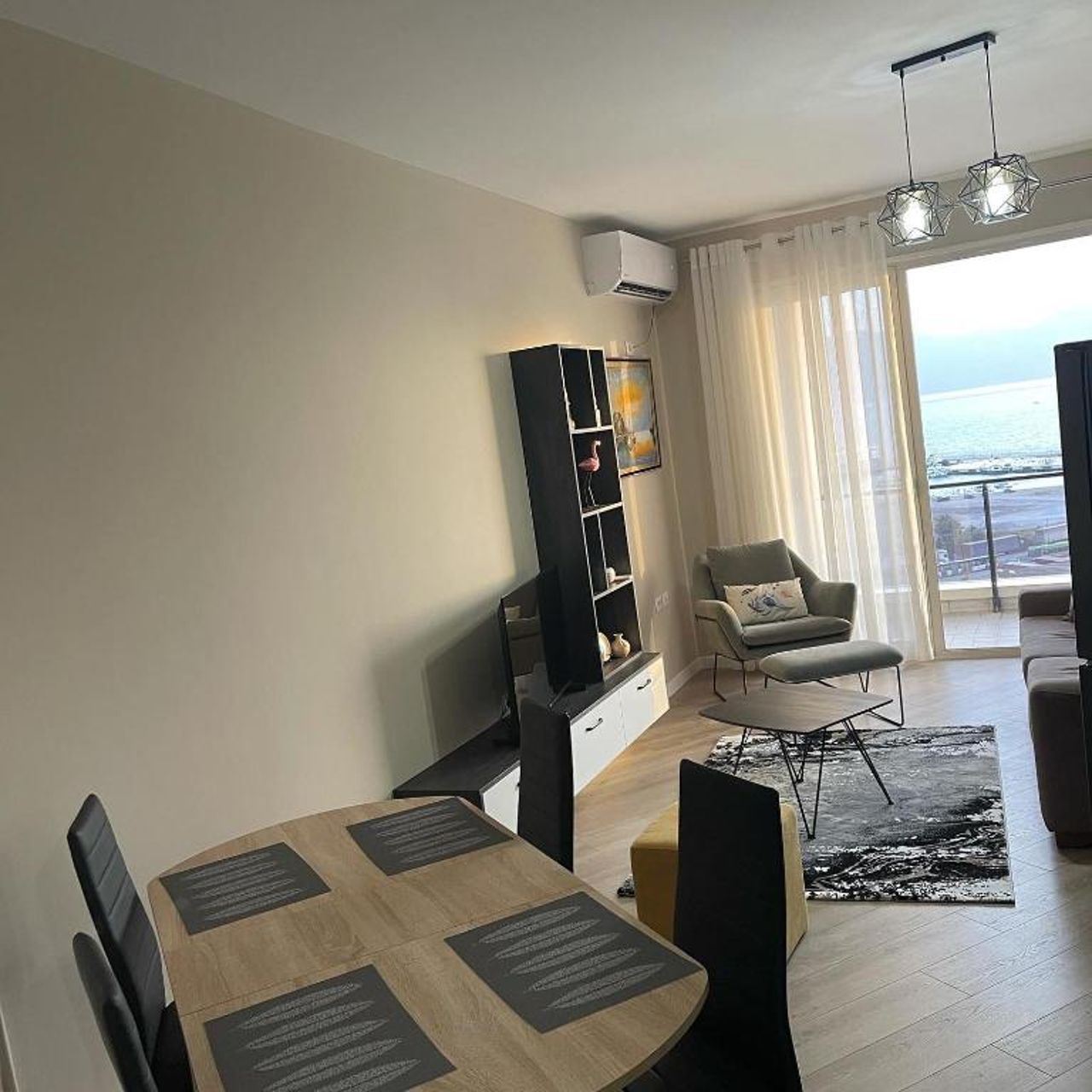 Lungo Mare the city center apartment in Vlore 39