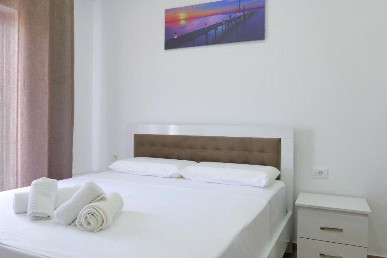 Ledio Apartments