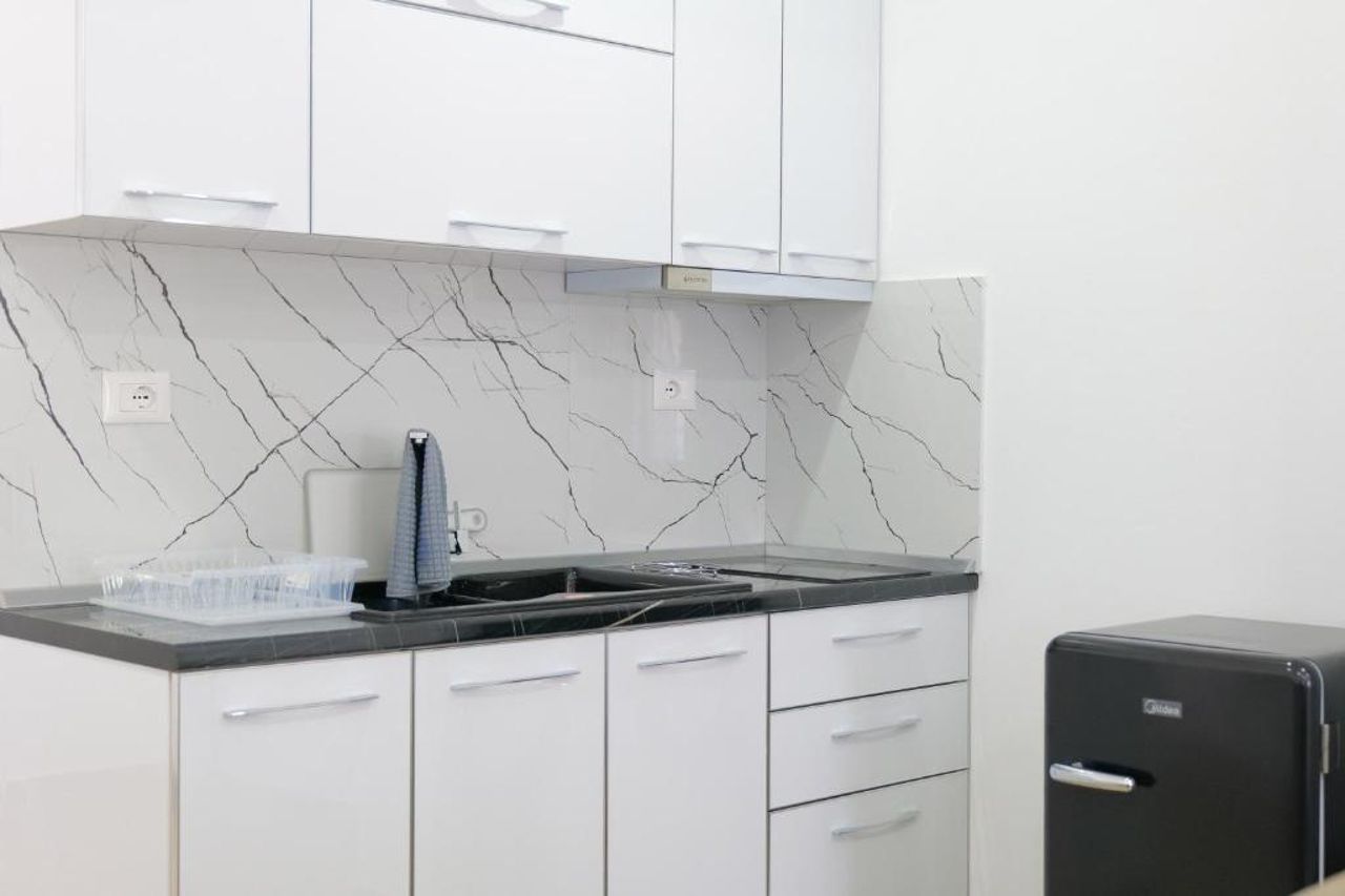 Ledio Apartments