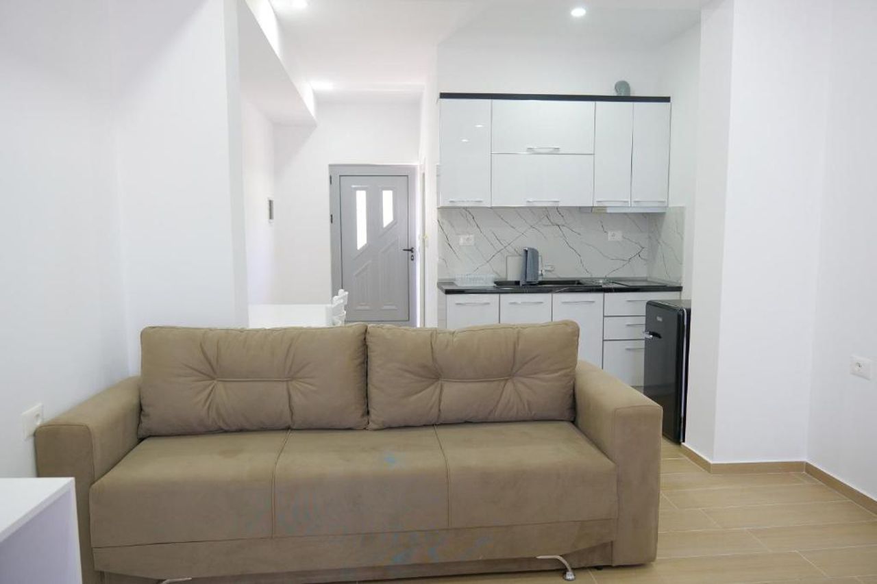 Ledio Apartments