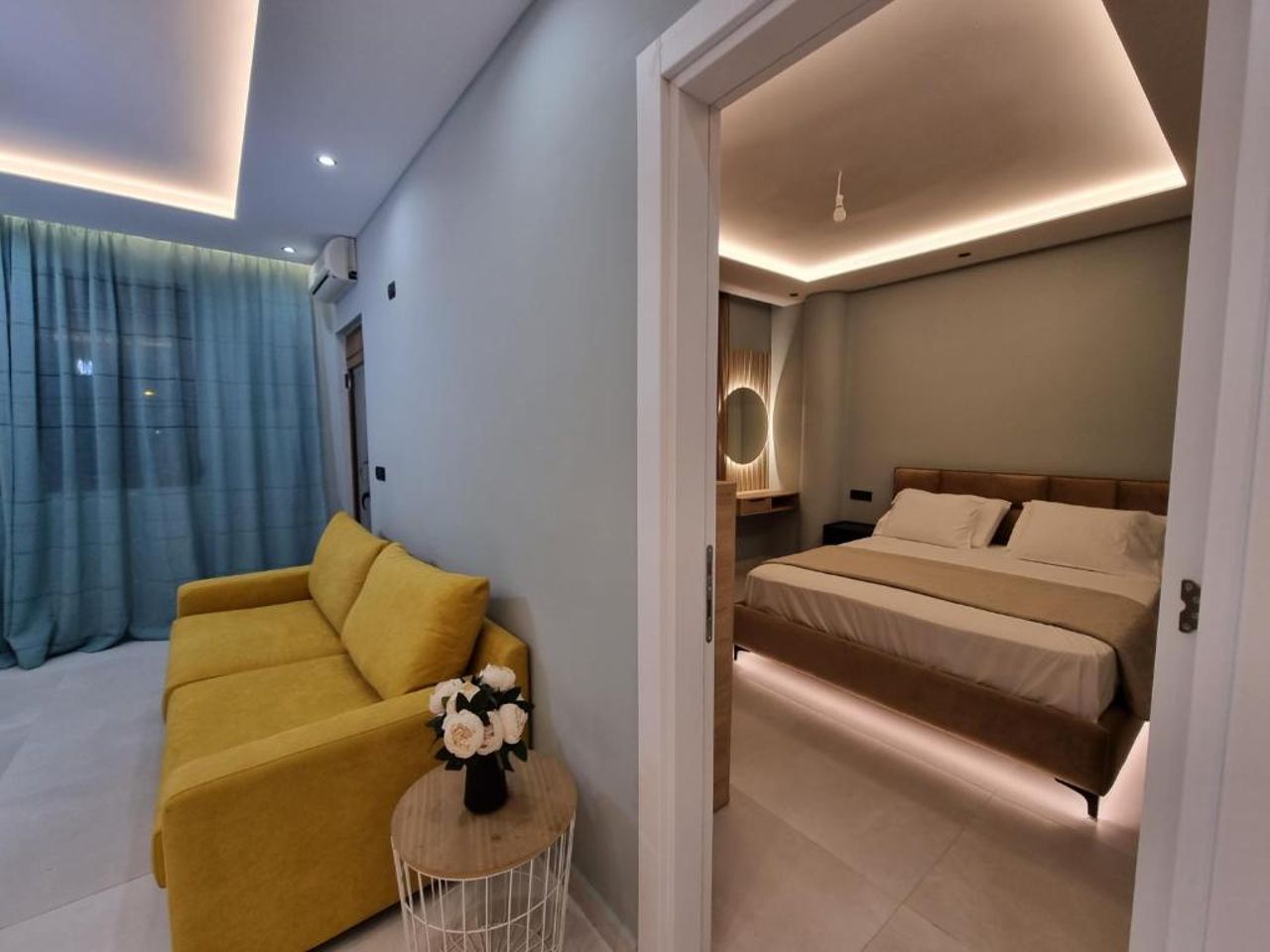 Holiday apartment near the sea
