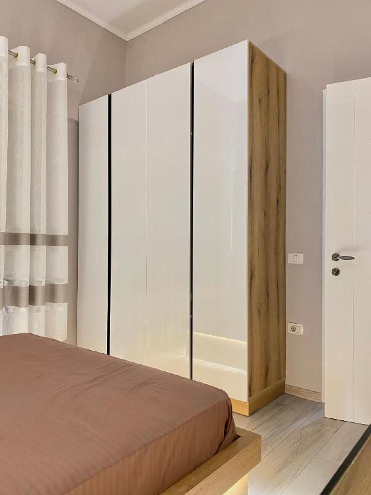 Newly renovated ONE bedroom apartment in Tirana