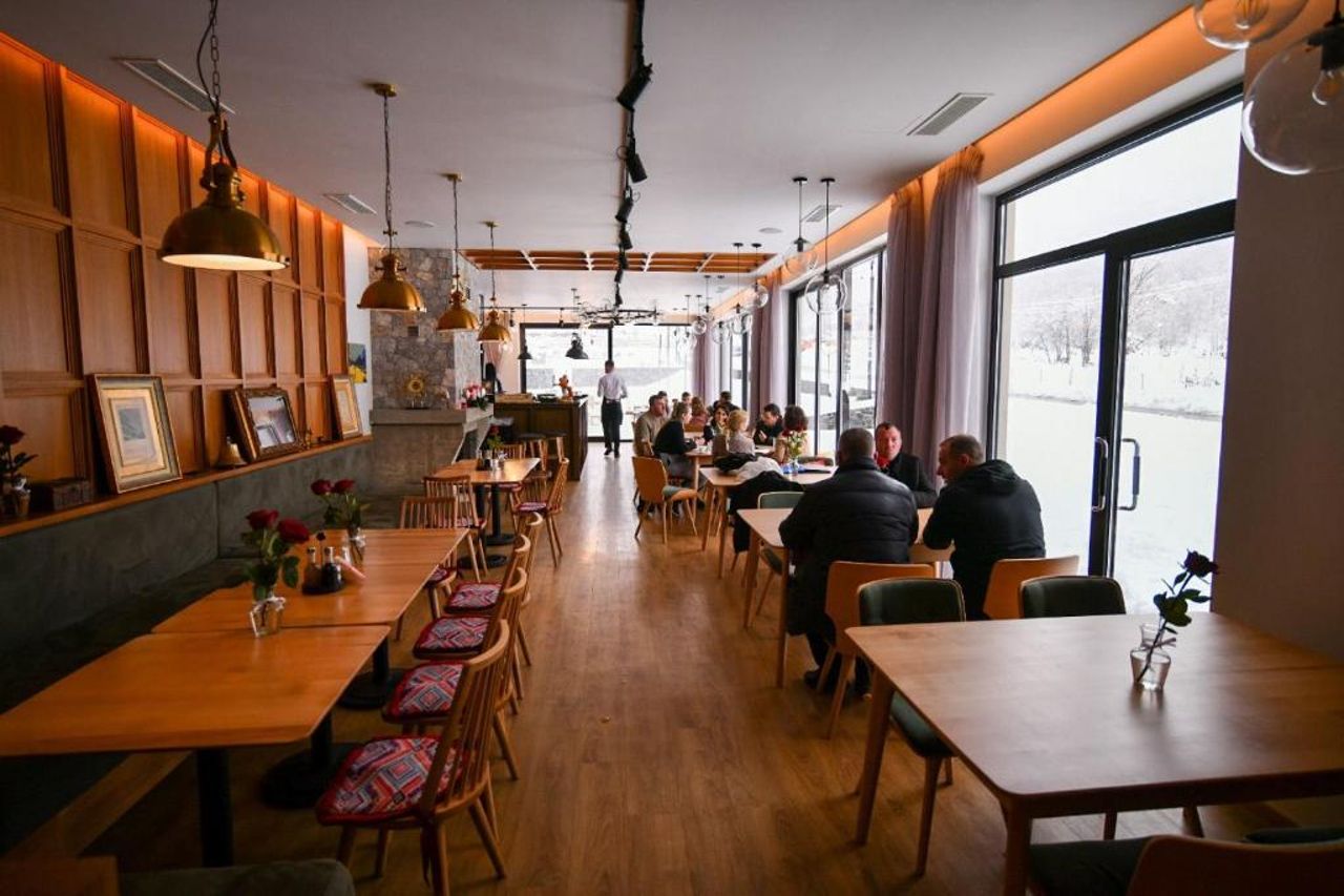 Hotel Kulla e Bajraktarit
