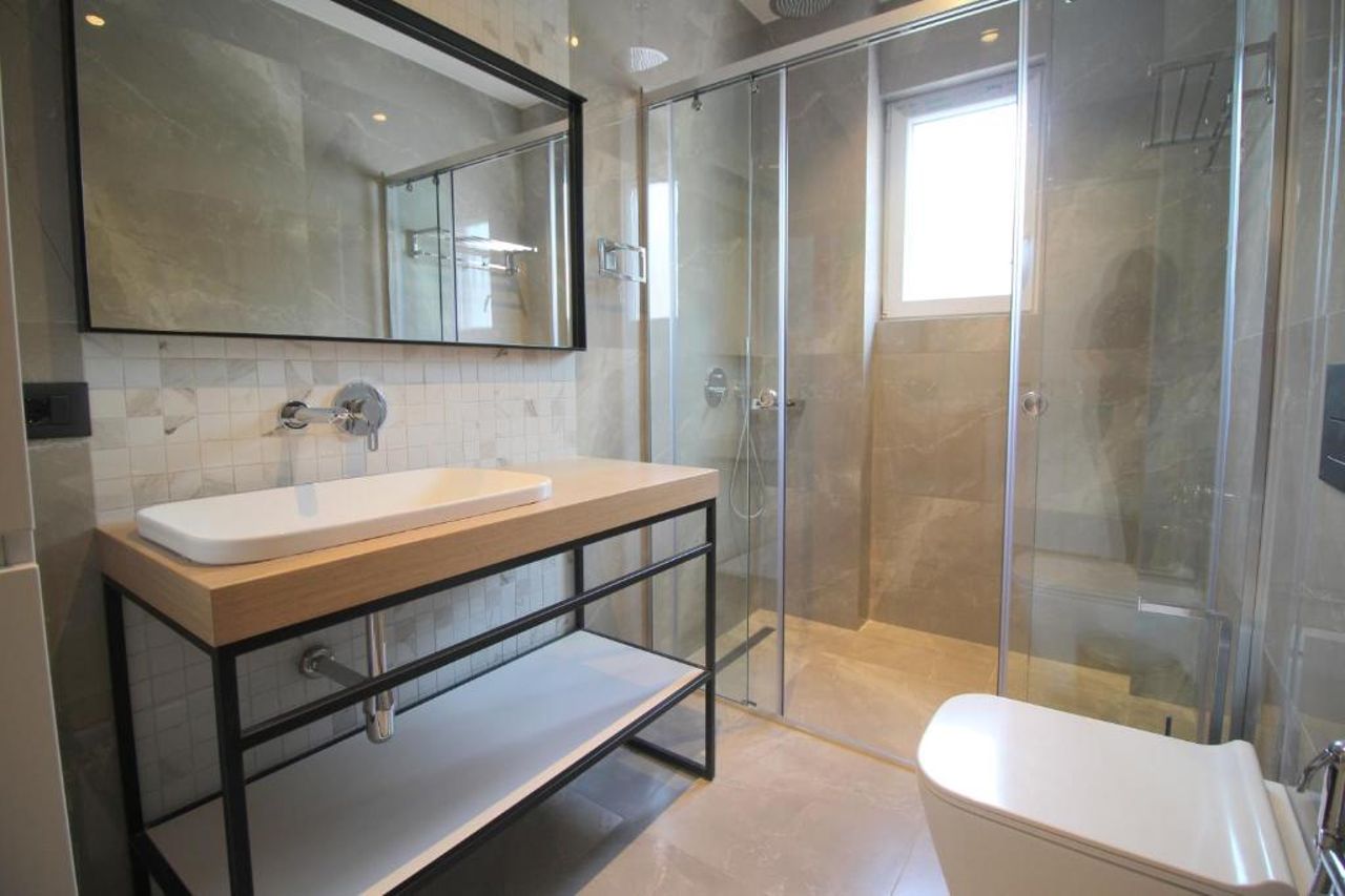 "The View" Luxury Apartments