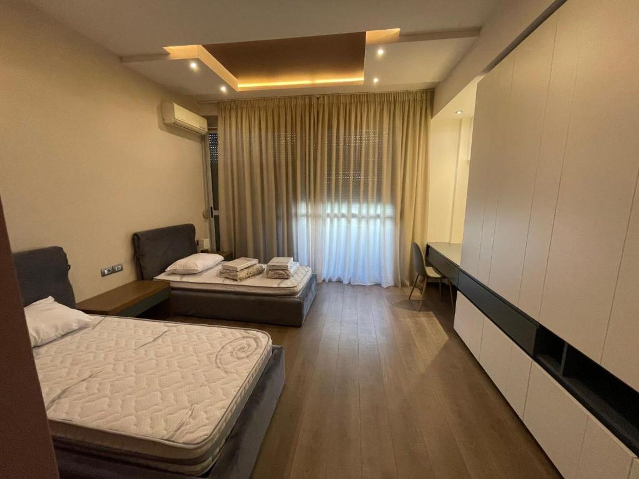MAK Apartments