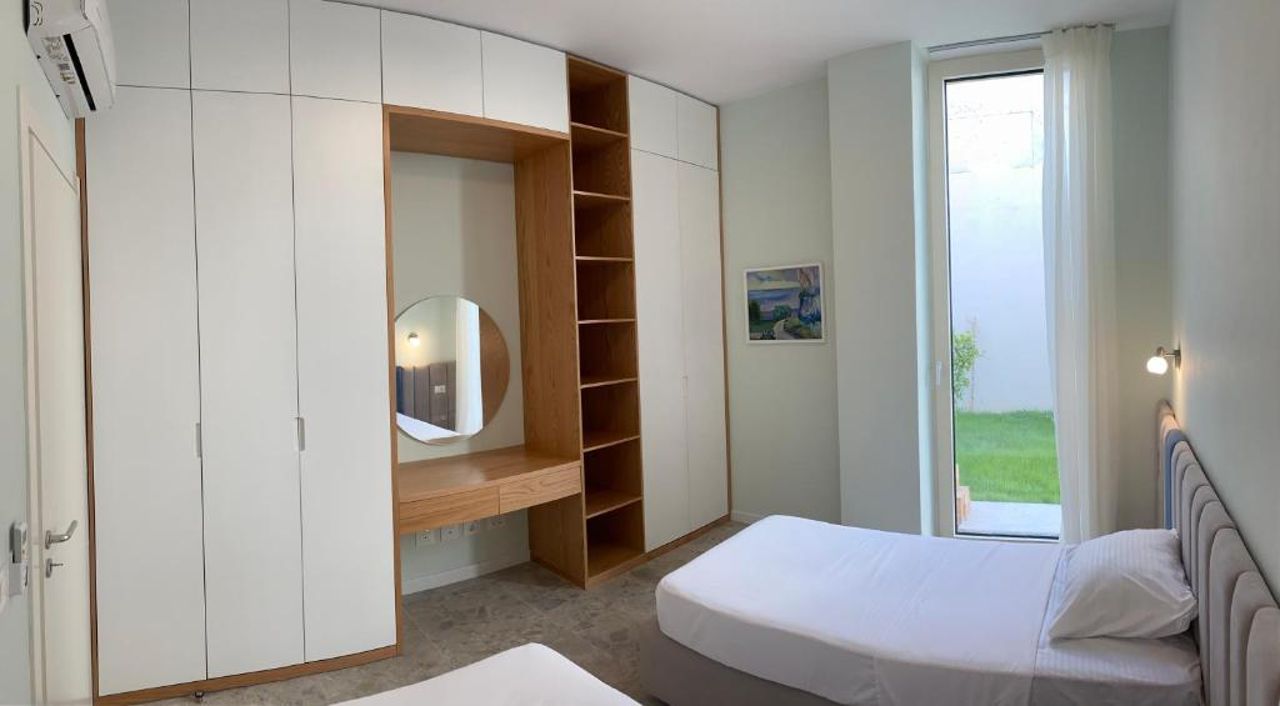 Seaclusion Villa Palase
