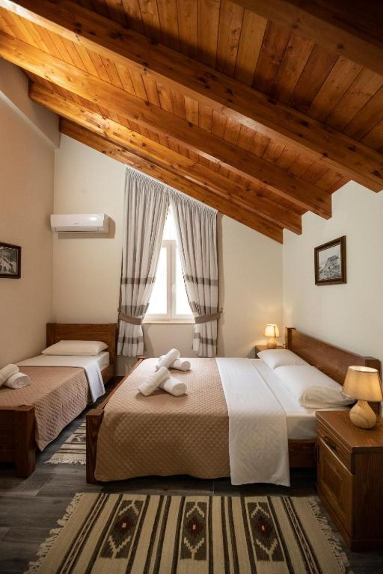 Xhuli Guesthouse
