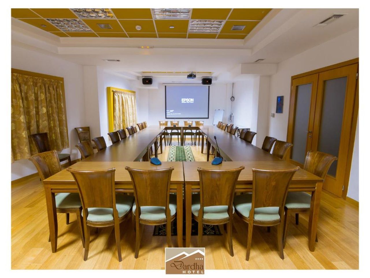 Hotel Dardha