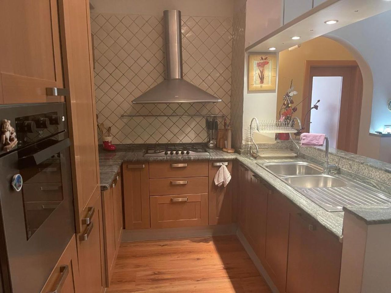 Xheni Apartament