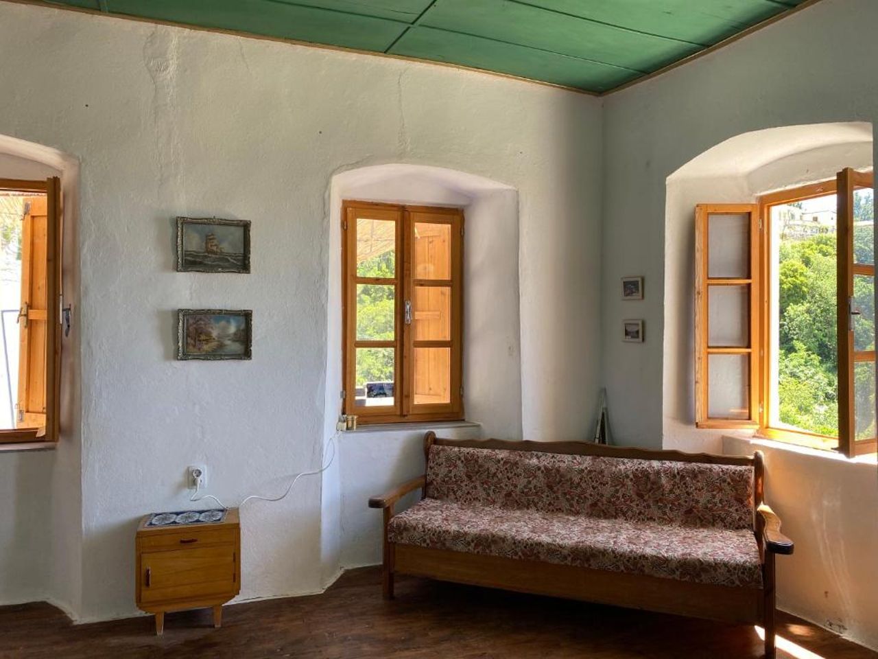 Shotgun Hostel