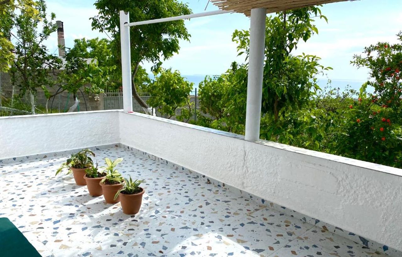 Maison Bellevue - 2 bdrm villa in Borsh beach
