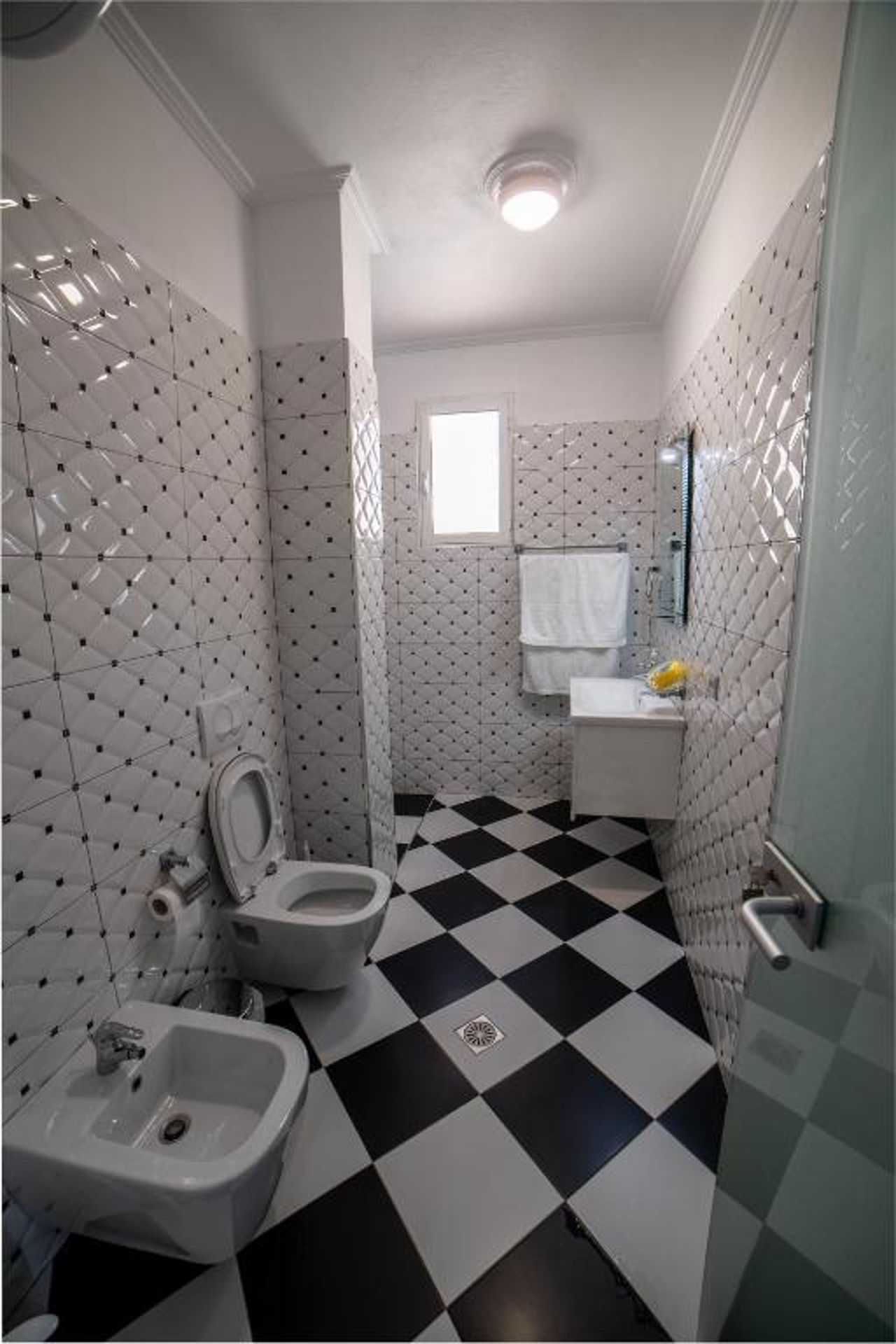 Sofi Apartments