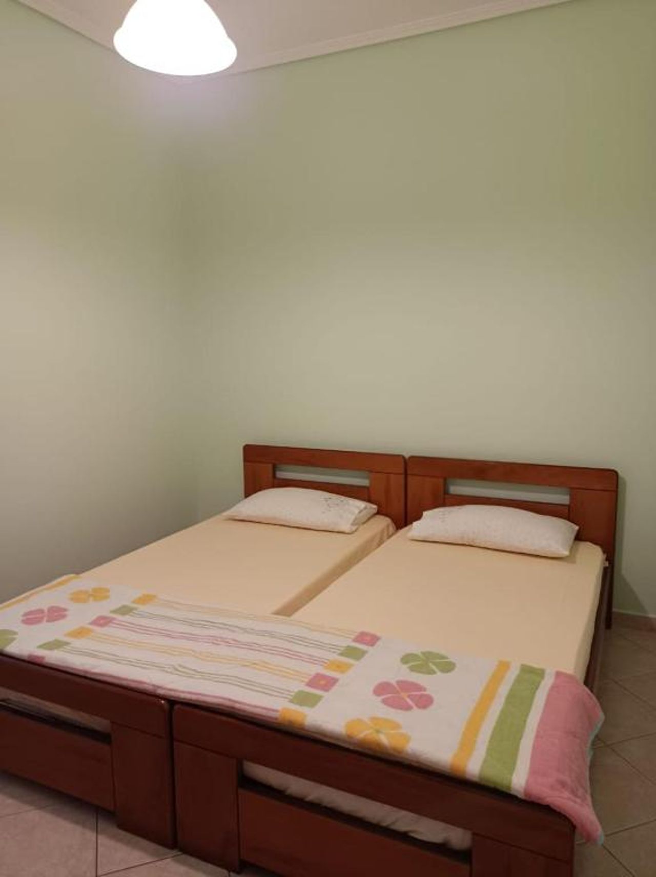 Lovely large summer apartment next to Lungomare
