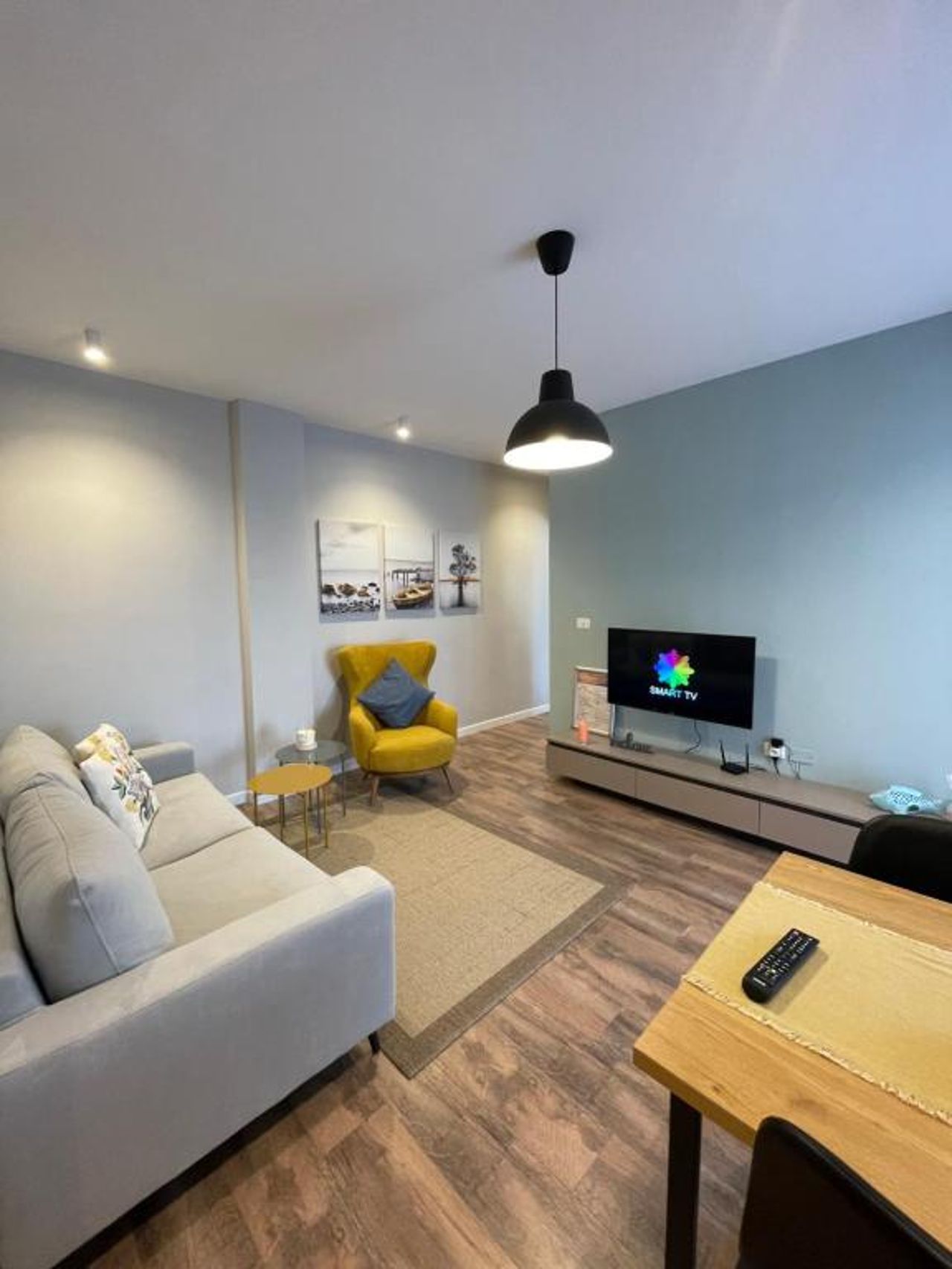B4 Dusk Apartments R
