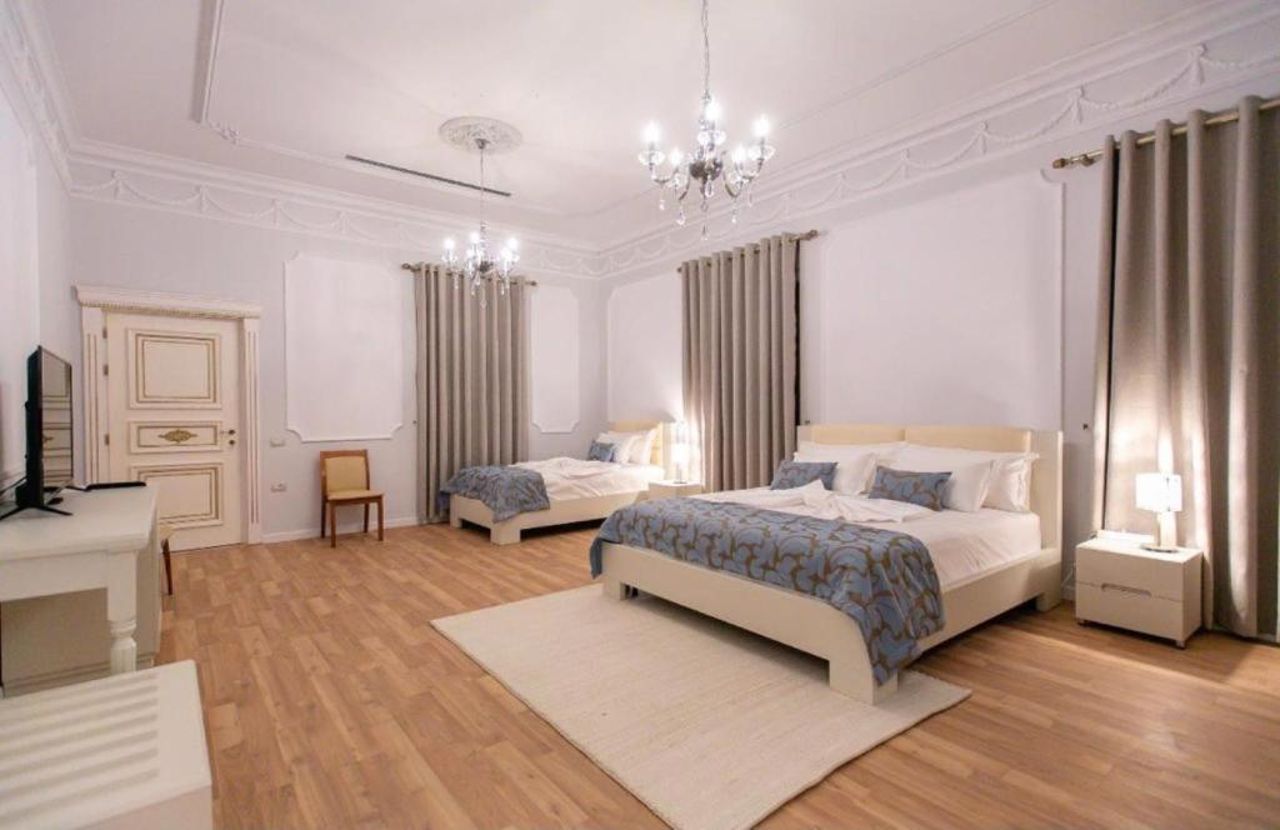 Vila Ferdinand Modern Rooms In Tirana's Center