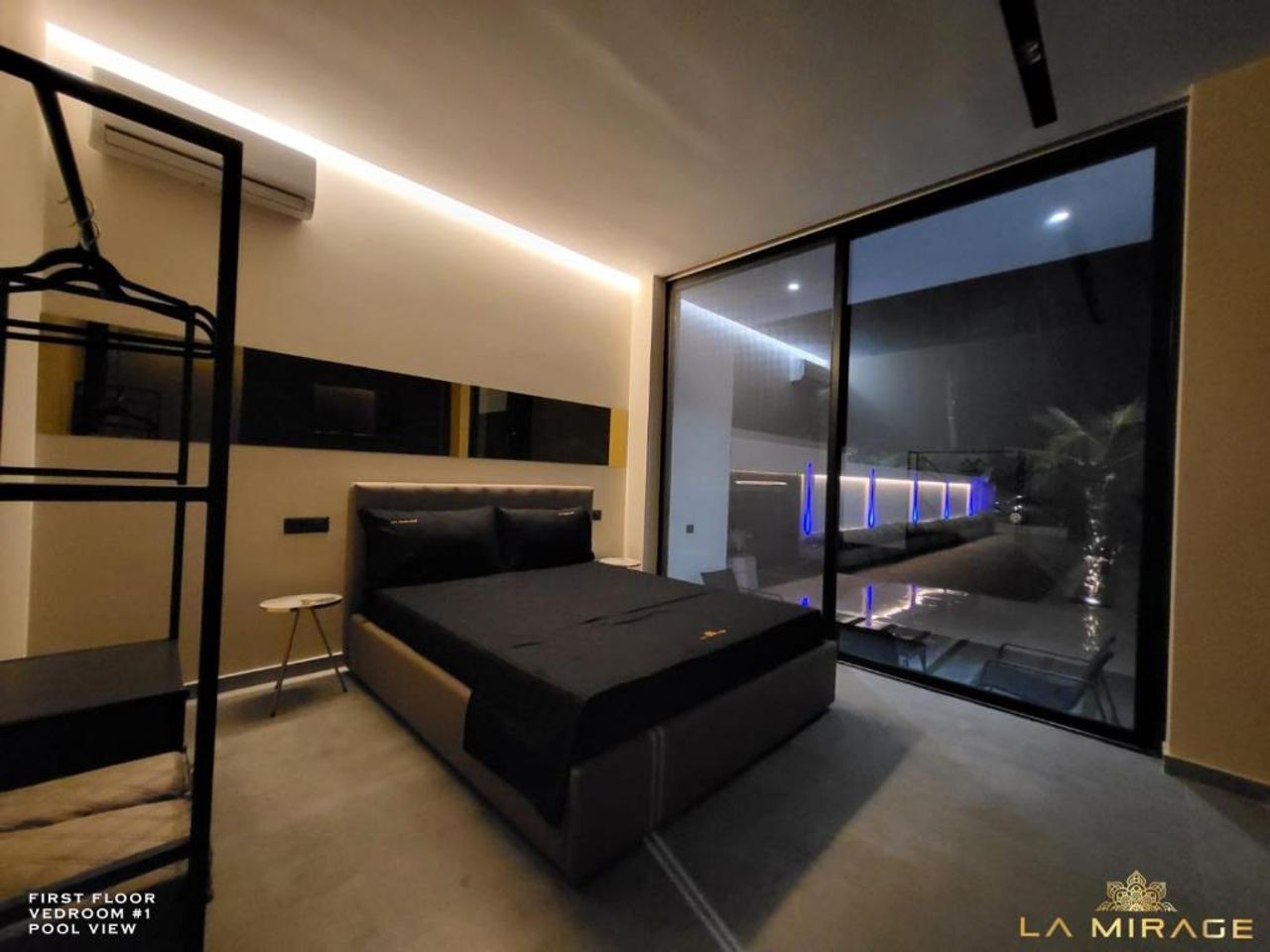 La Mirage Villa
