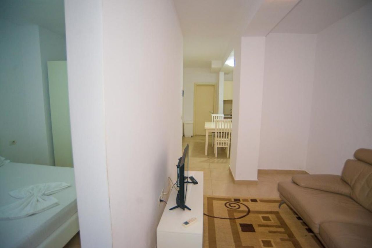 One Bedroom APT (Rezidenca Kodra e Diellit 1)